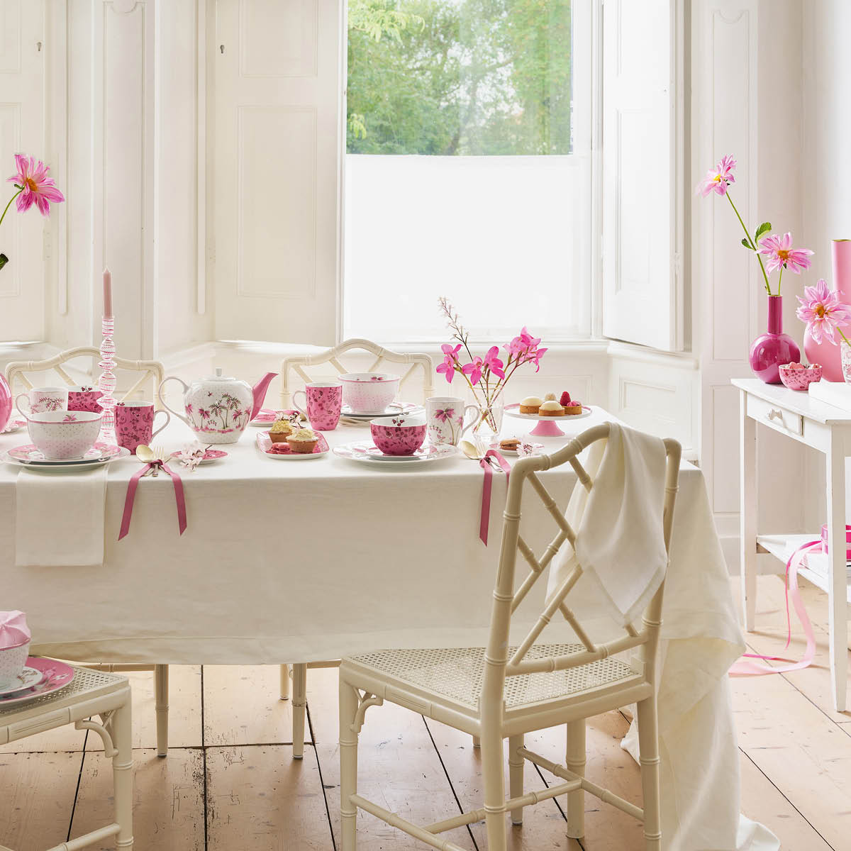 Pip Studio Jolie Dots Lautanen 26,5 cm Kulta/Vaaleanpunainen