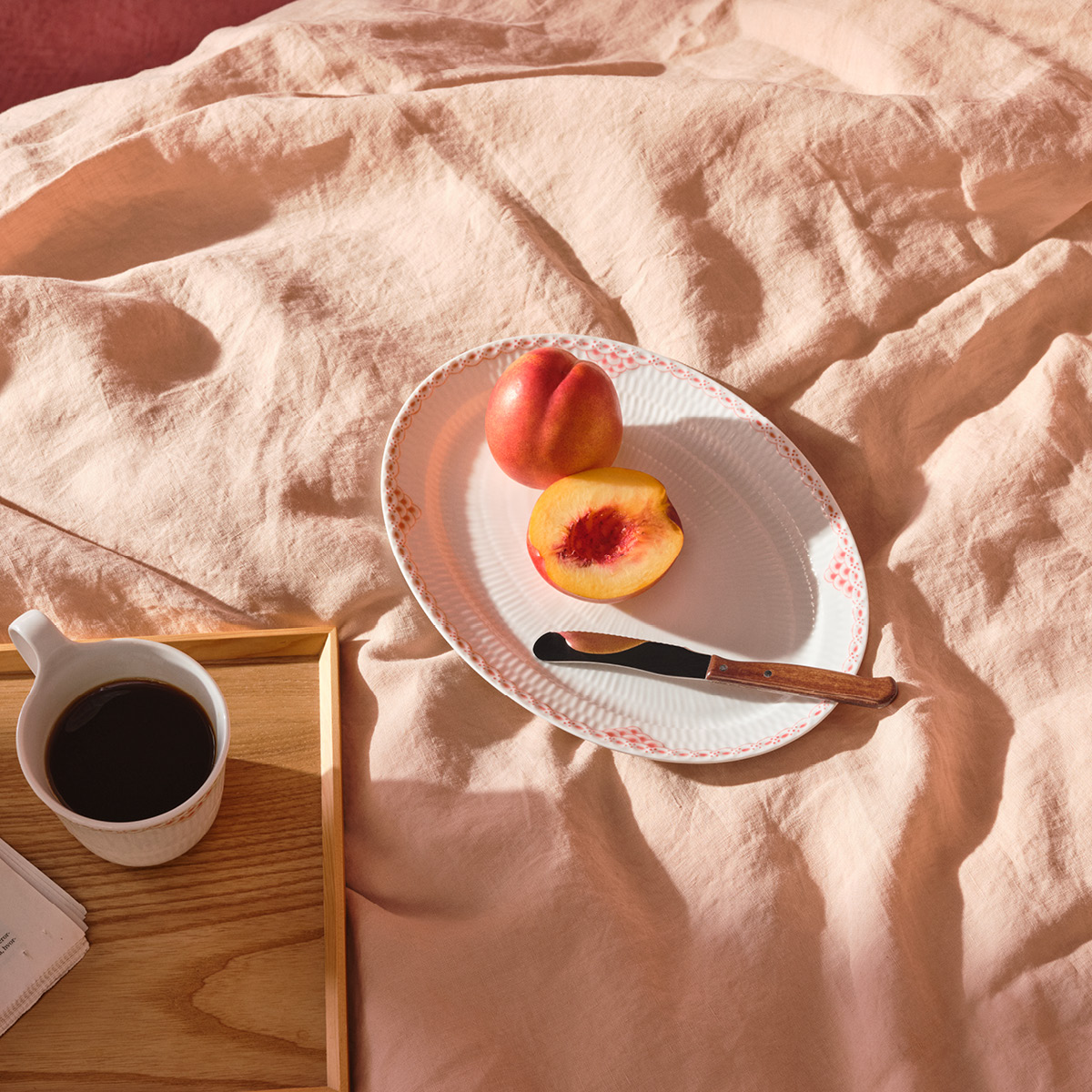 Royal Copenhagen Coral Lace Tallrik Oval 28 cm Korall/Vit