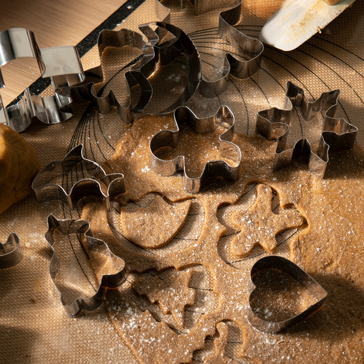 Modern House bAYk Pepparkaksform Måne Silver