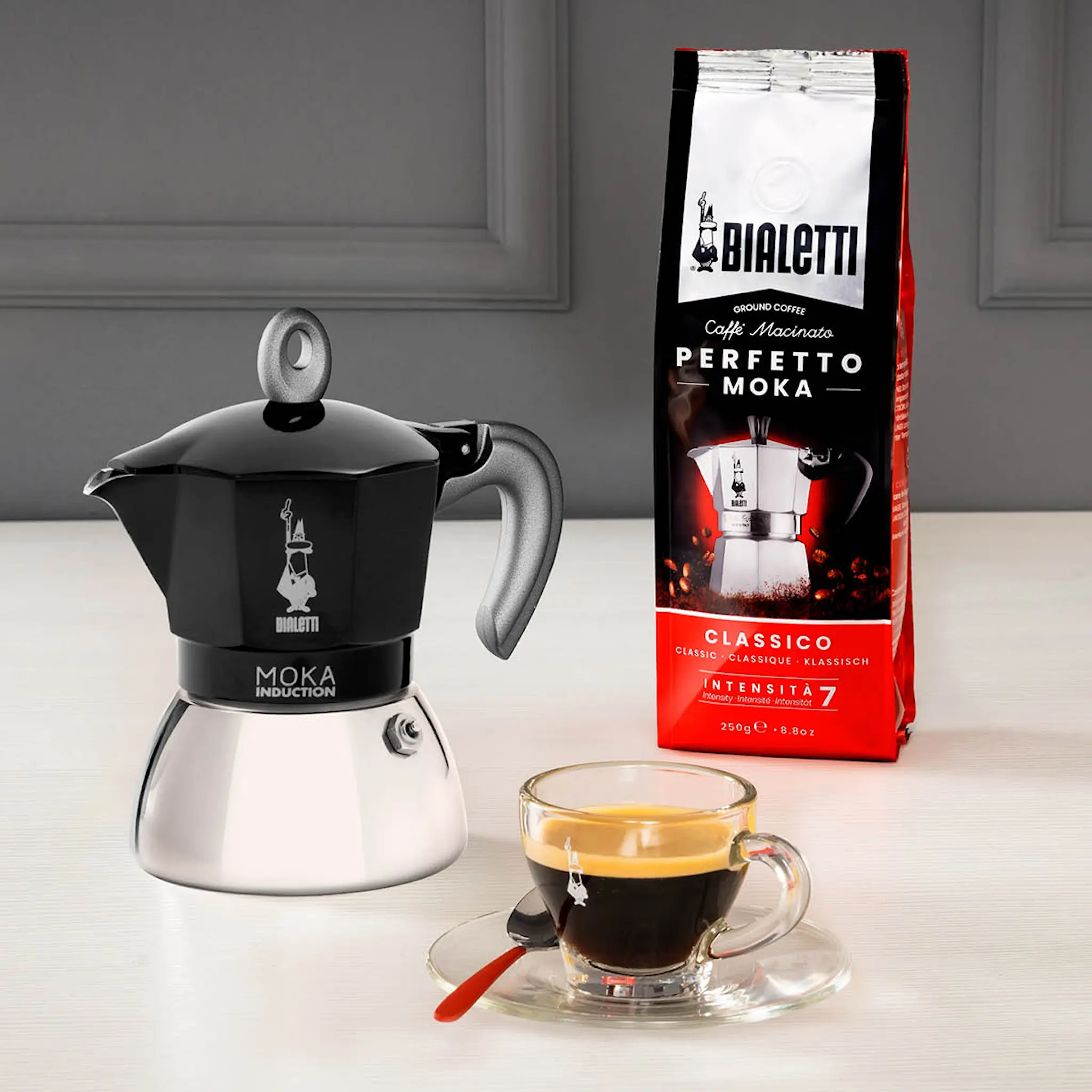 Bialetti Mokka induction Mokabryggare 6 koppar Svart