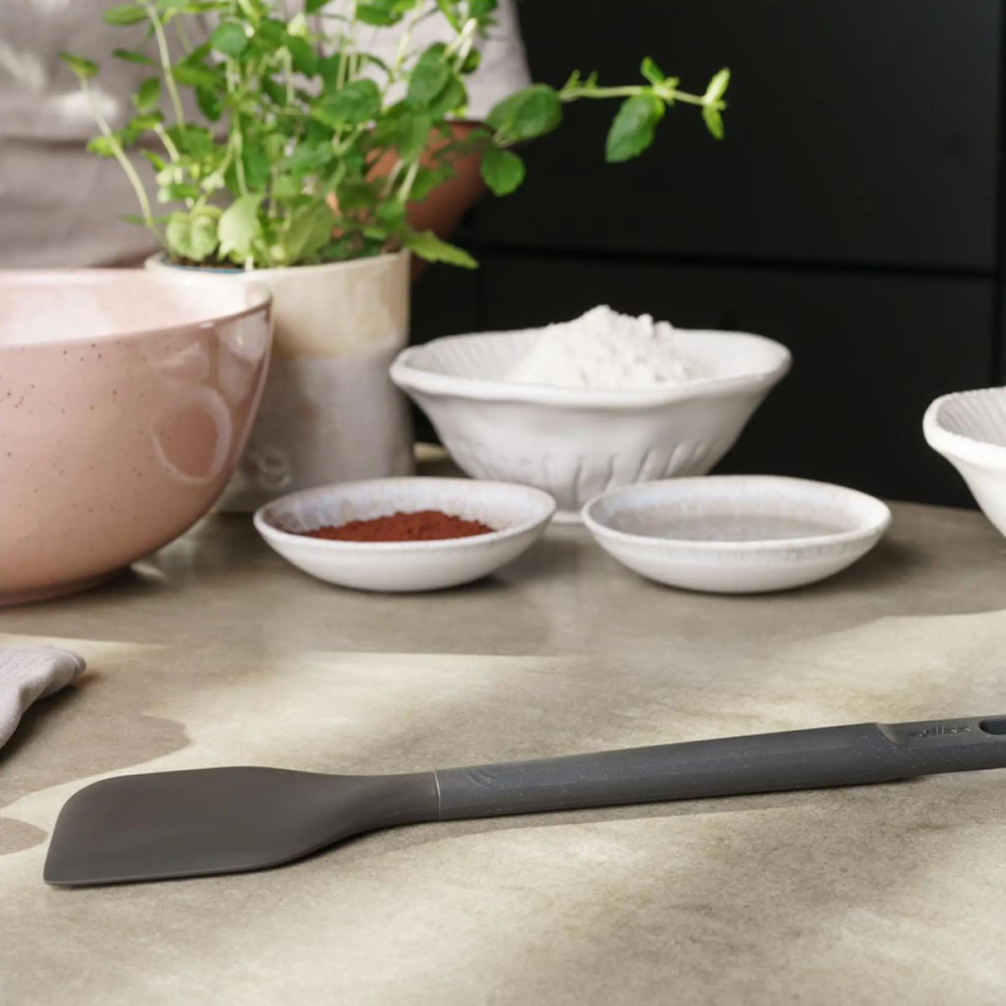 Zyliss Slikkepott large 31 cm grå