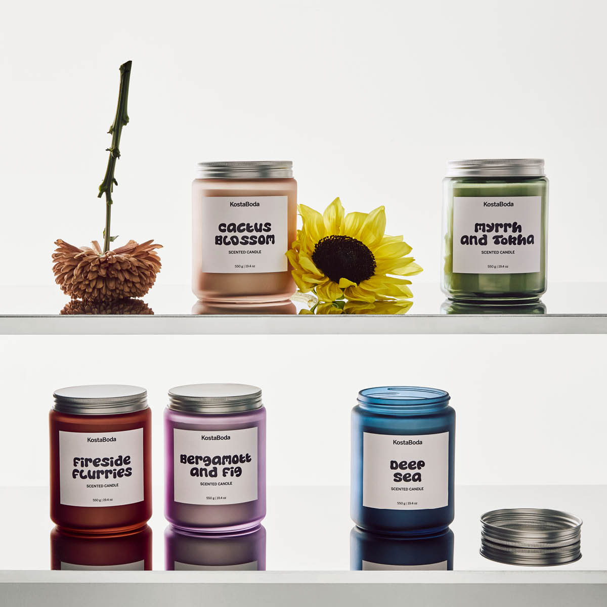 Kosta Boda Mind Tuoksukynttilä 13 cm Deep Sea