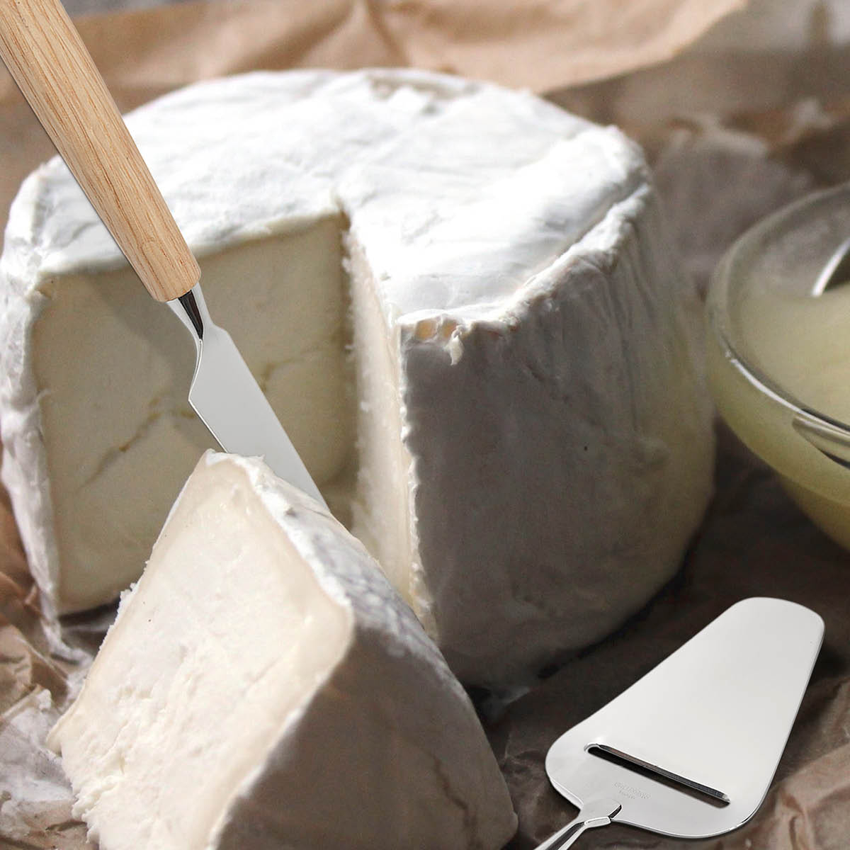 Bjørklund Eik ostkniv 23 cm stål/ek