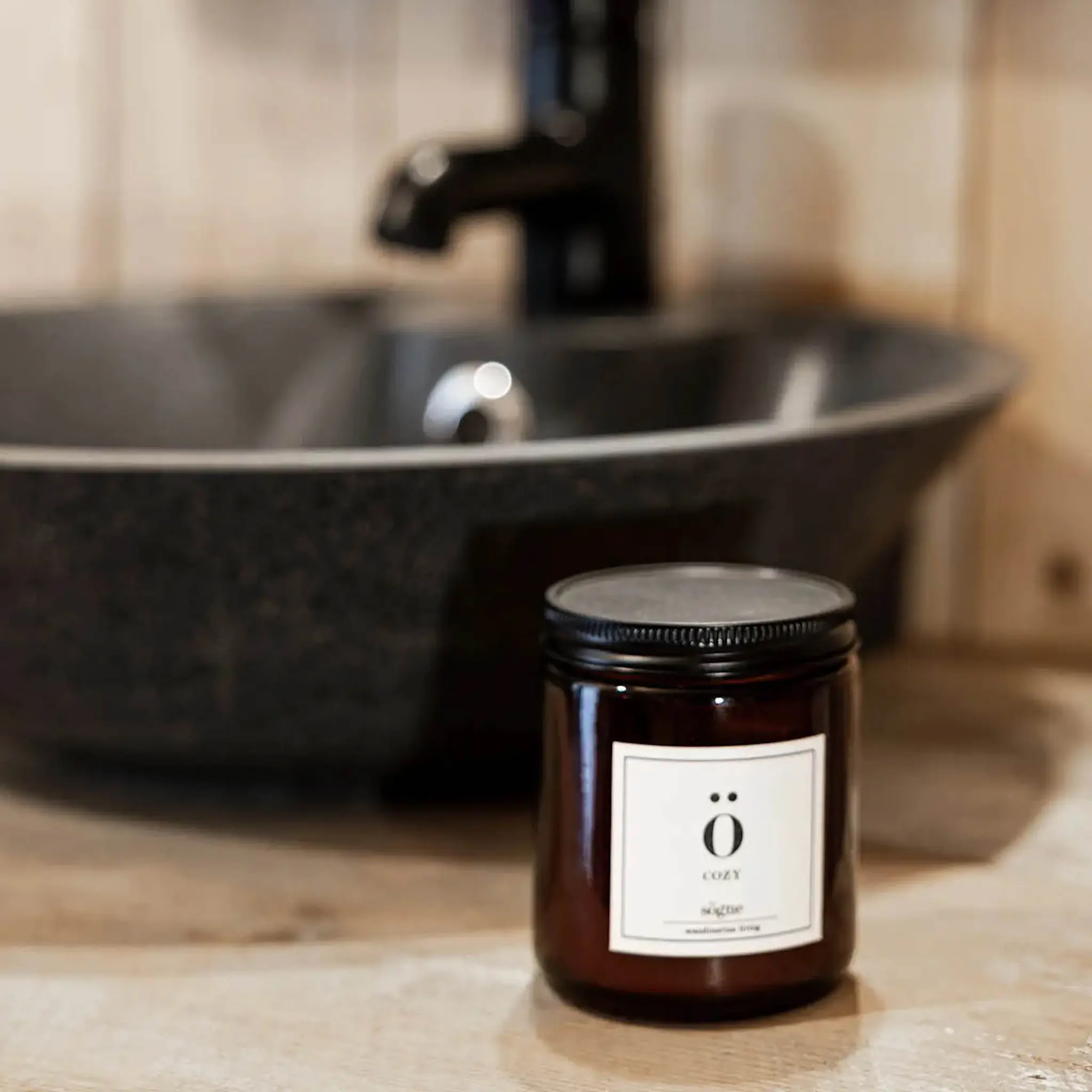 Sögne Home Doftljus cozy 7x9 cm brun