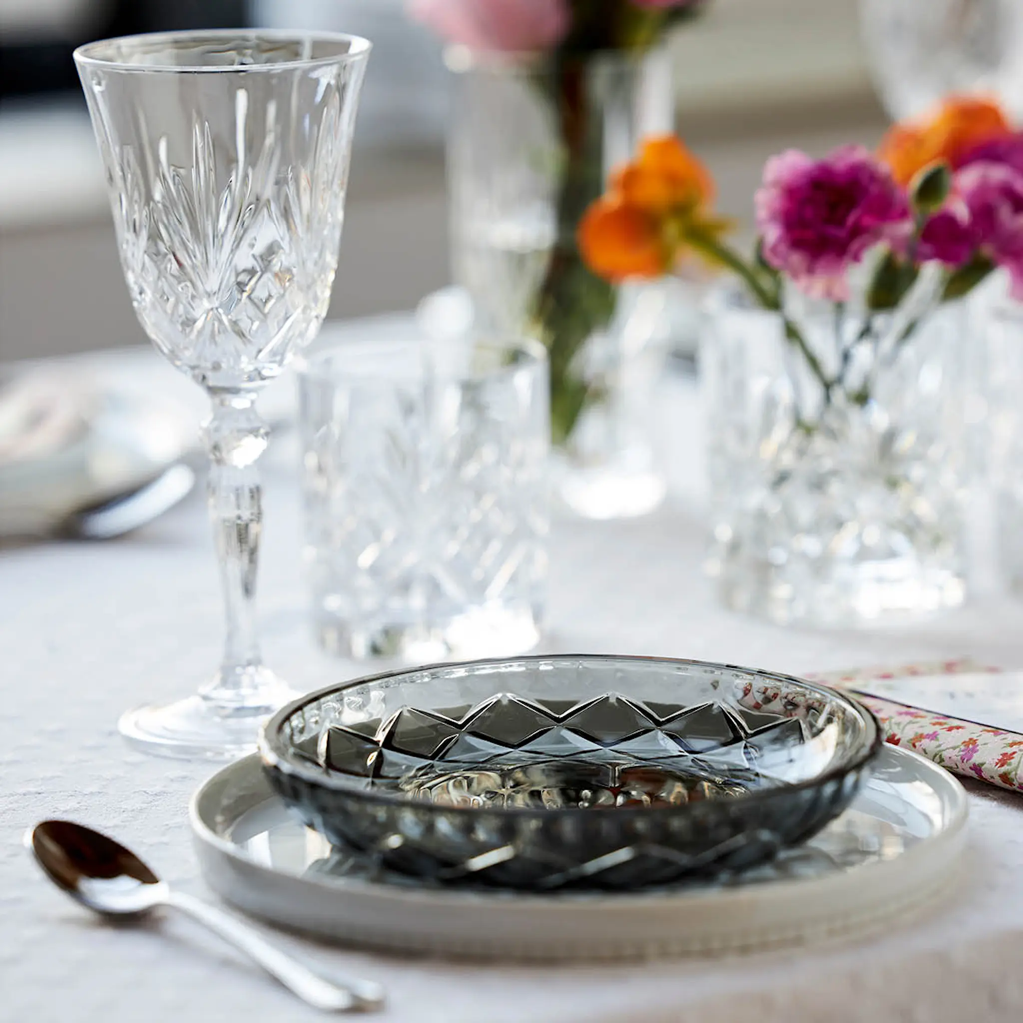 Lyngby Glas Sorrento Lautanen 16 cm 4 kpl Smoke