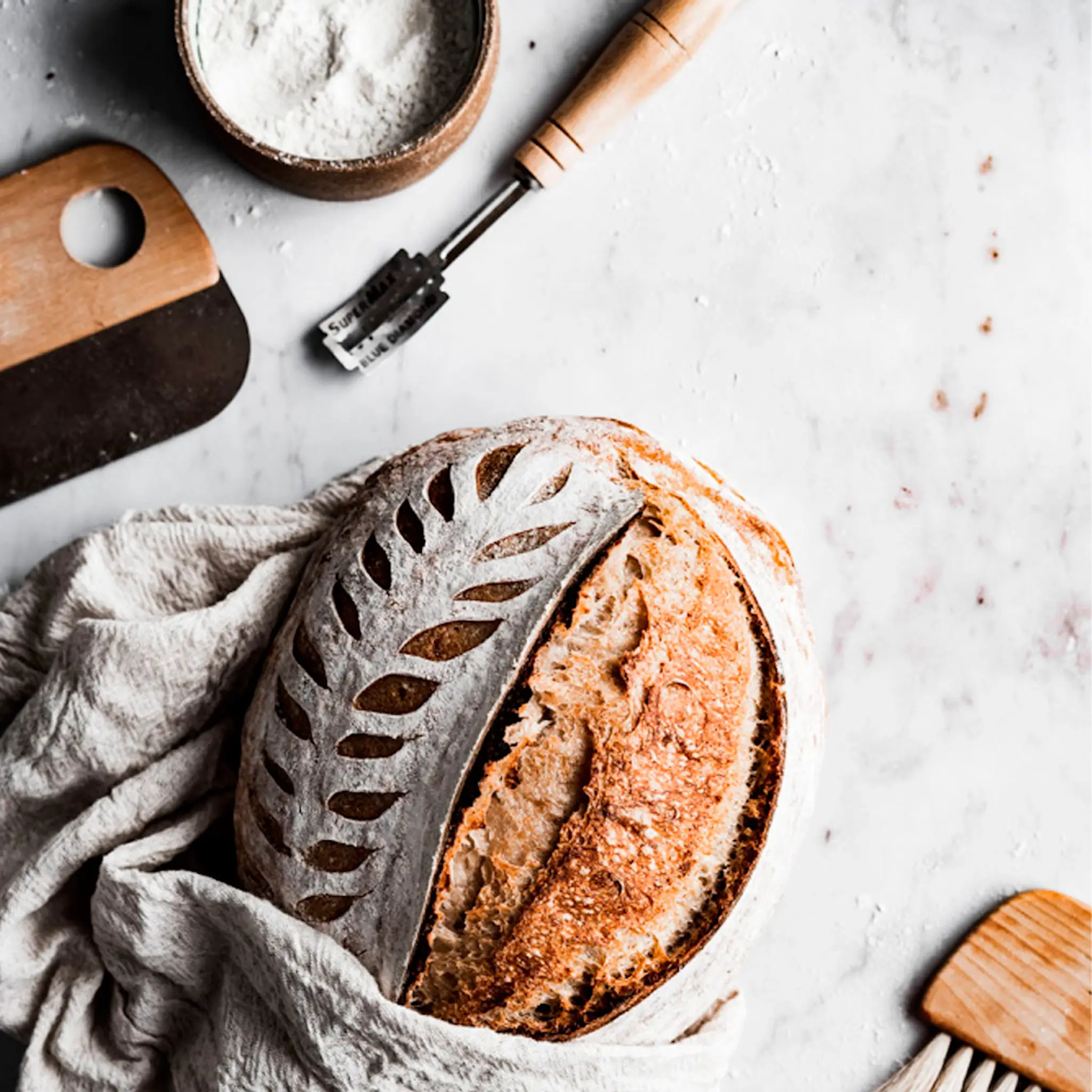 Hogsmill Kitchen Brödsnitskniv ink. 5 Rakblad