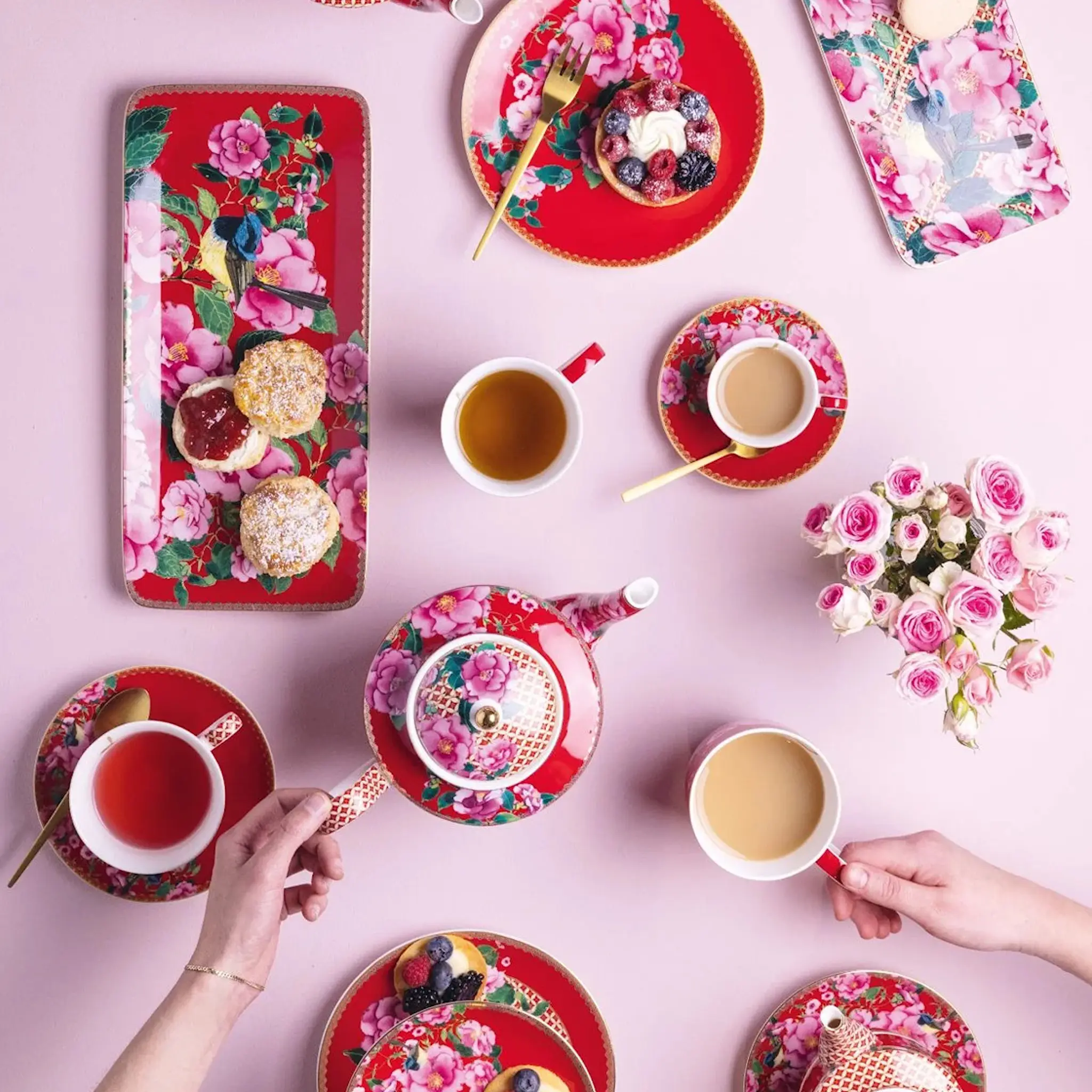 Maxwell & Williams Silk Road mugg 44 cl röd