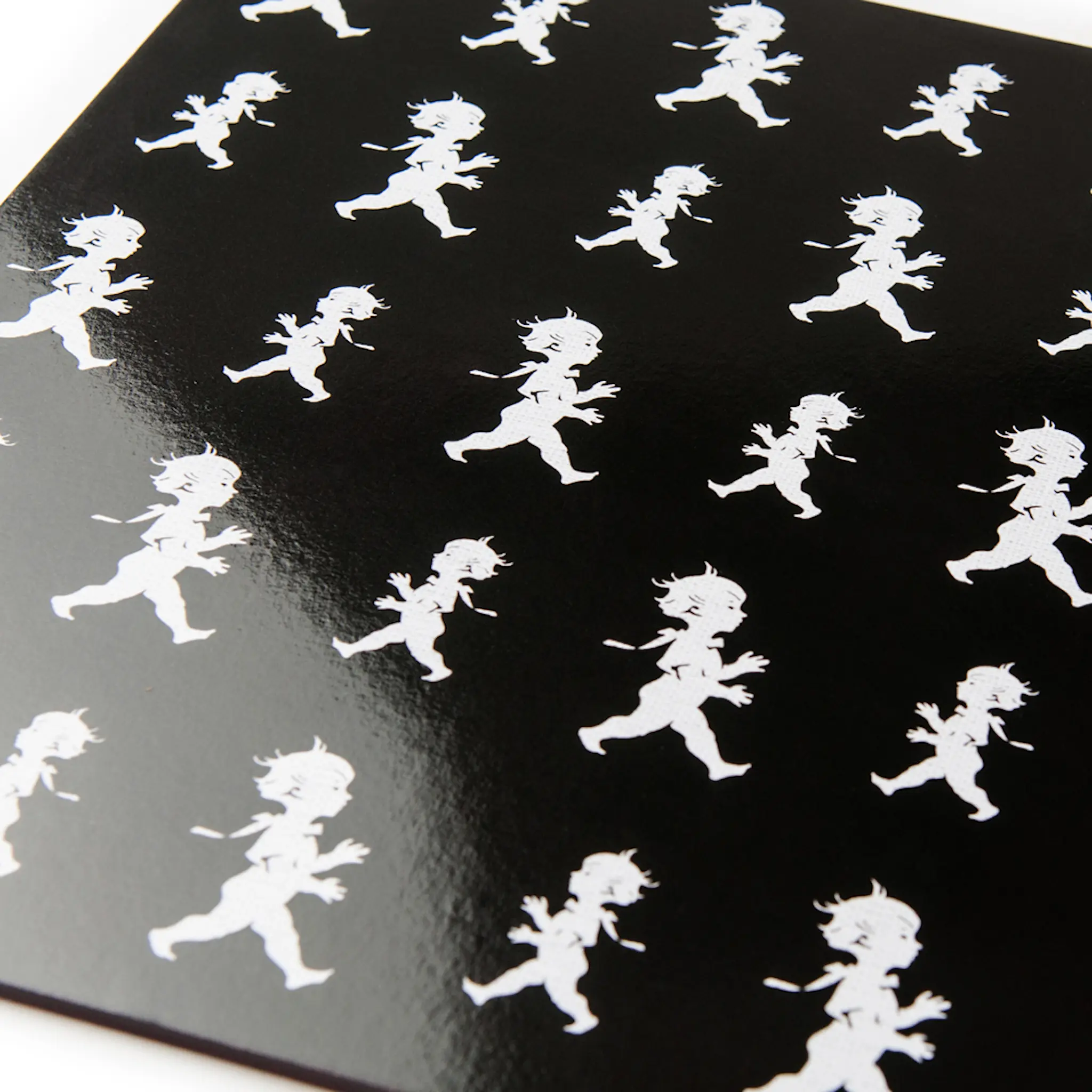 SOLSTICKAN Bordbrikke 30x40 cm 2 stk svart