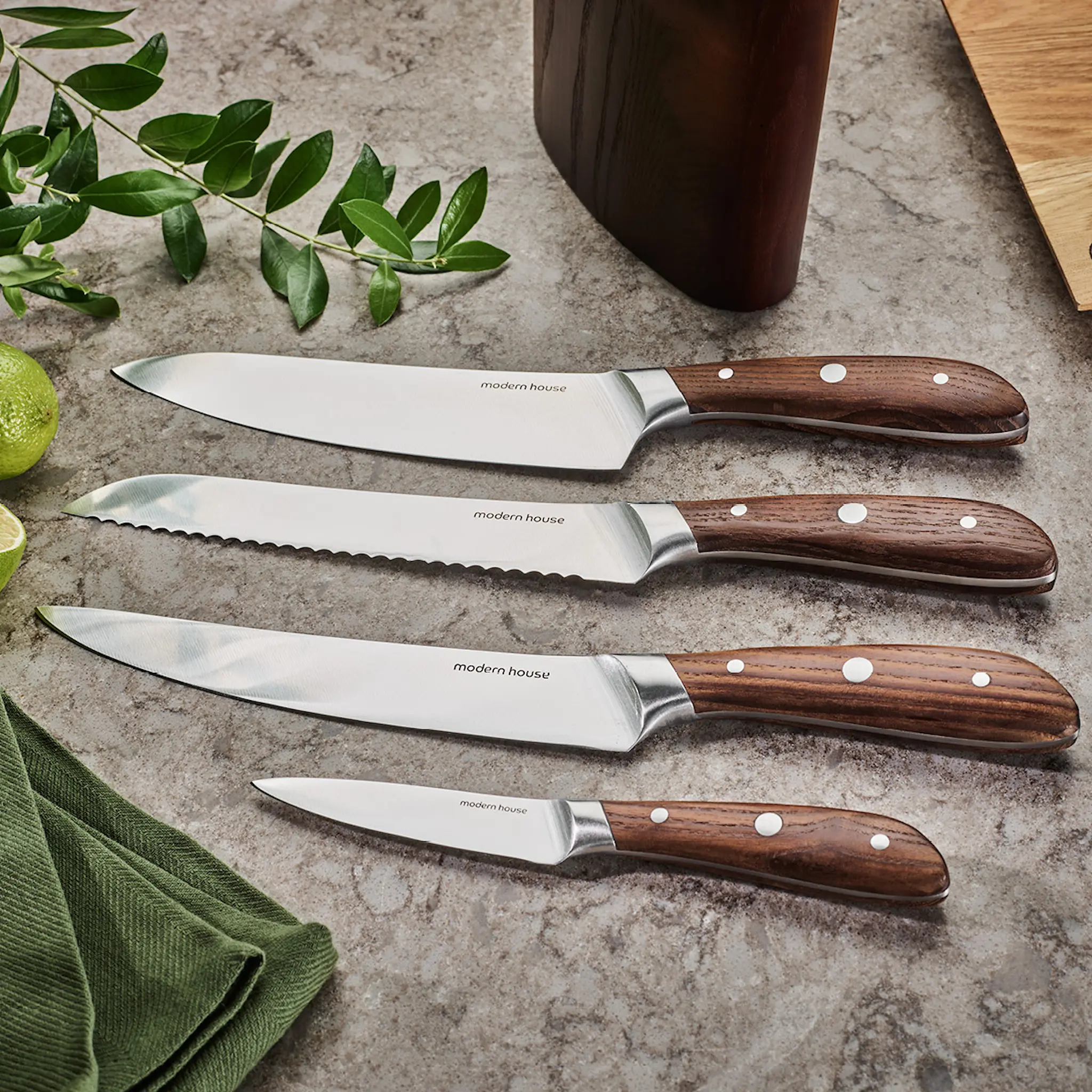 Modern House Nord Veistitukki 4 veitsellä Saarni