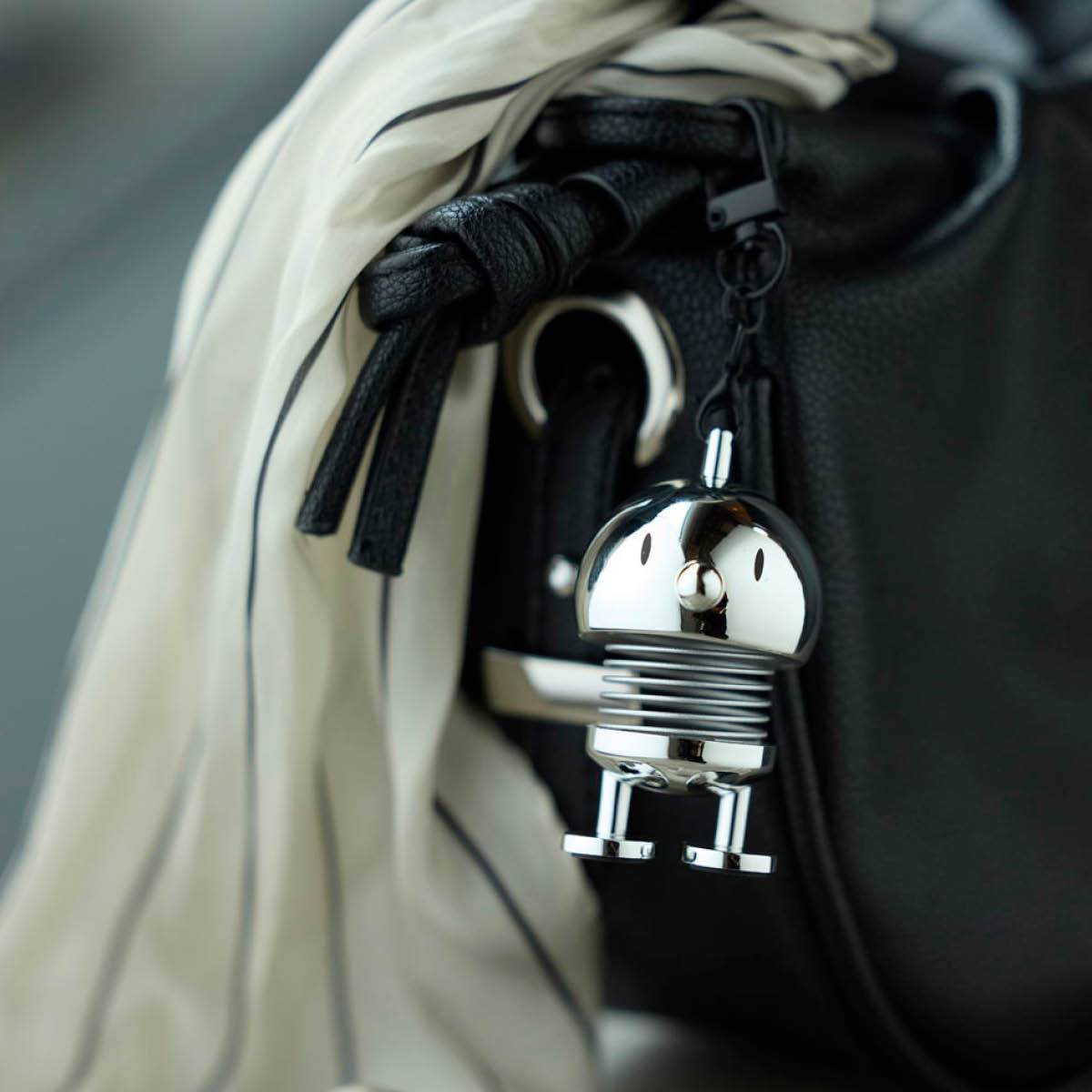 Hoptimisten Bag charm 5,9 cm krom