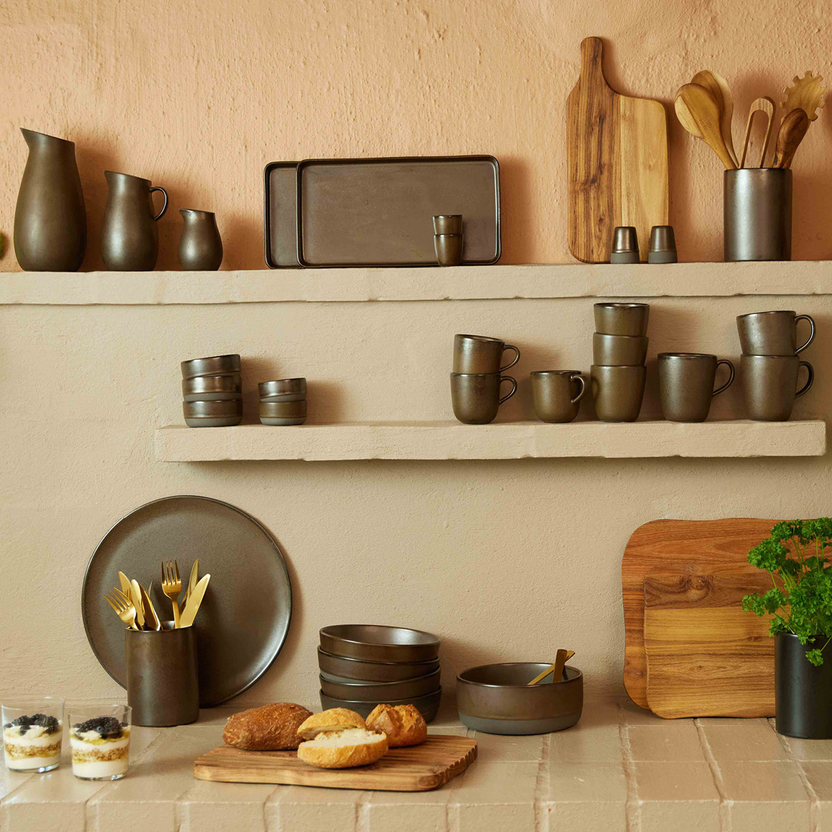 Aida Raw Säilytin kannella 15x10 cm Titanium Black