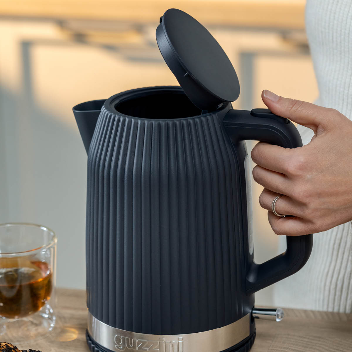 Guzzini Sous Chef vattenkokare 1,7 L 100W grå