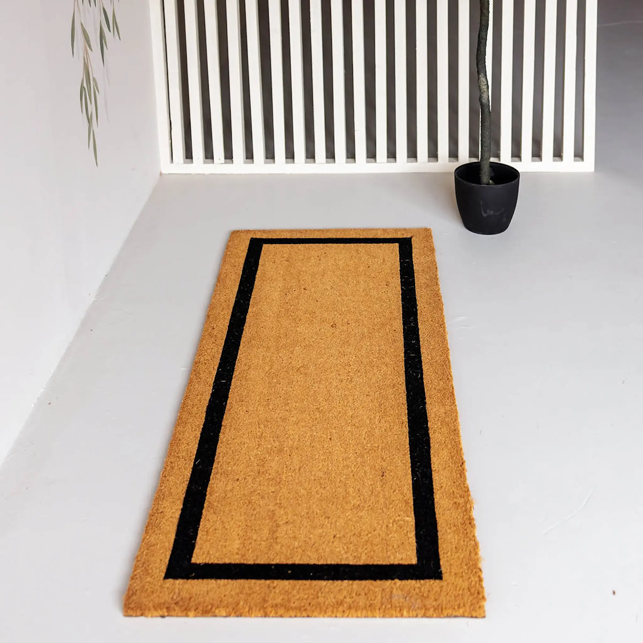 Lone Tepper Grande kokos Kynnysmatto 60x150 cm Musta