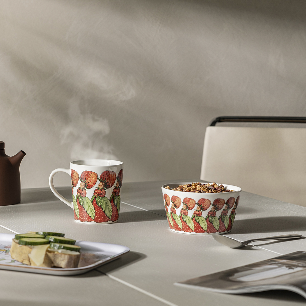 Design House Stockholm Beskow kopp 40 cl jordbær