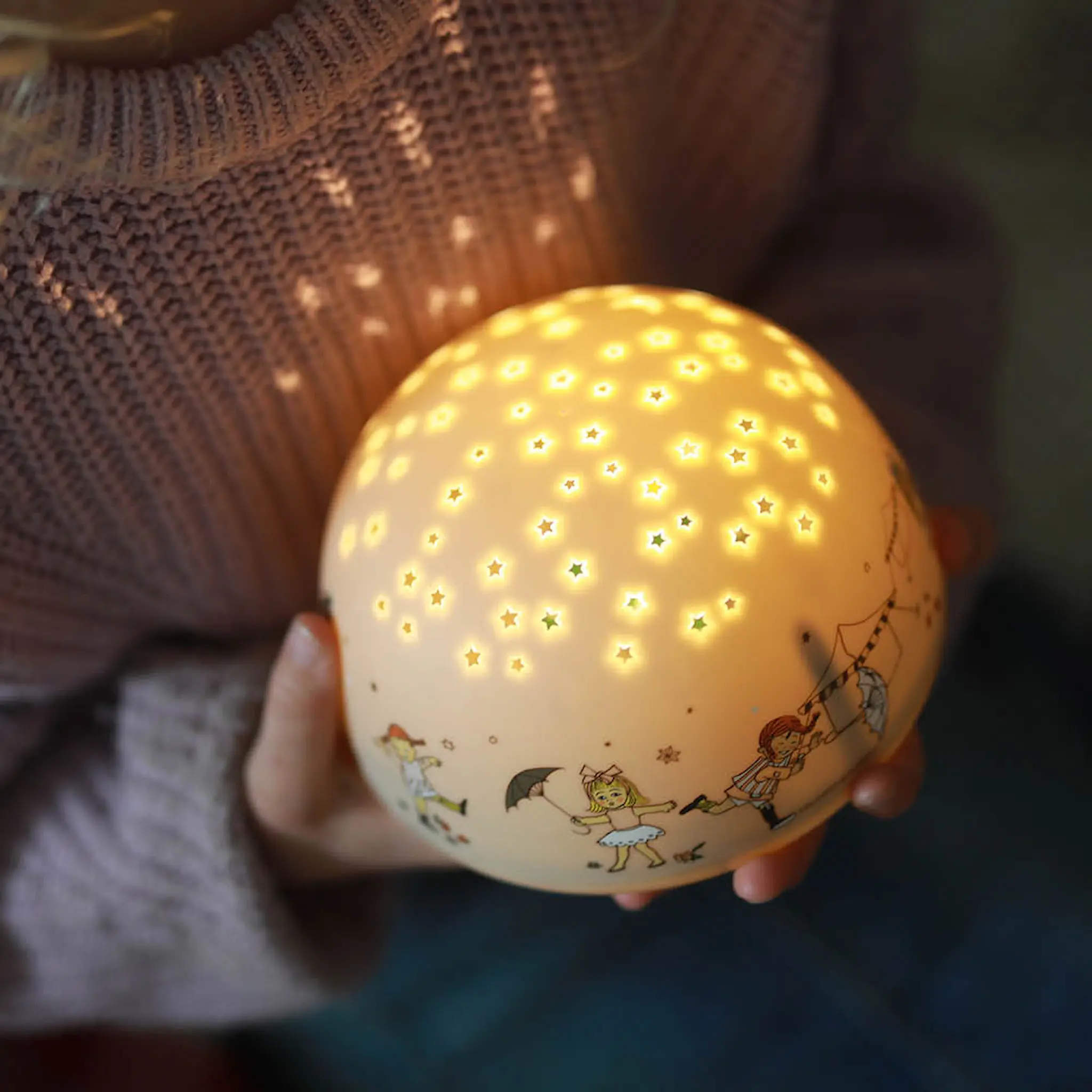 Rätt Start Pippi nattlampa med stjärnhimmel och musik