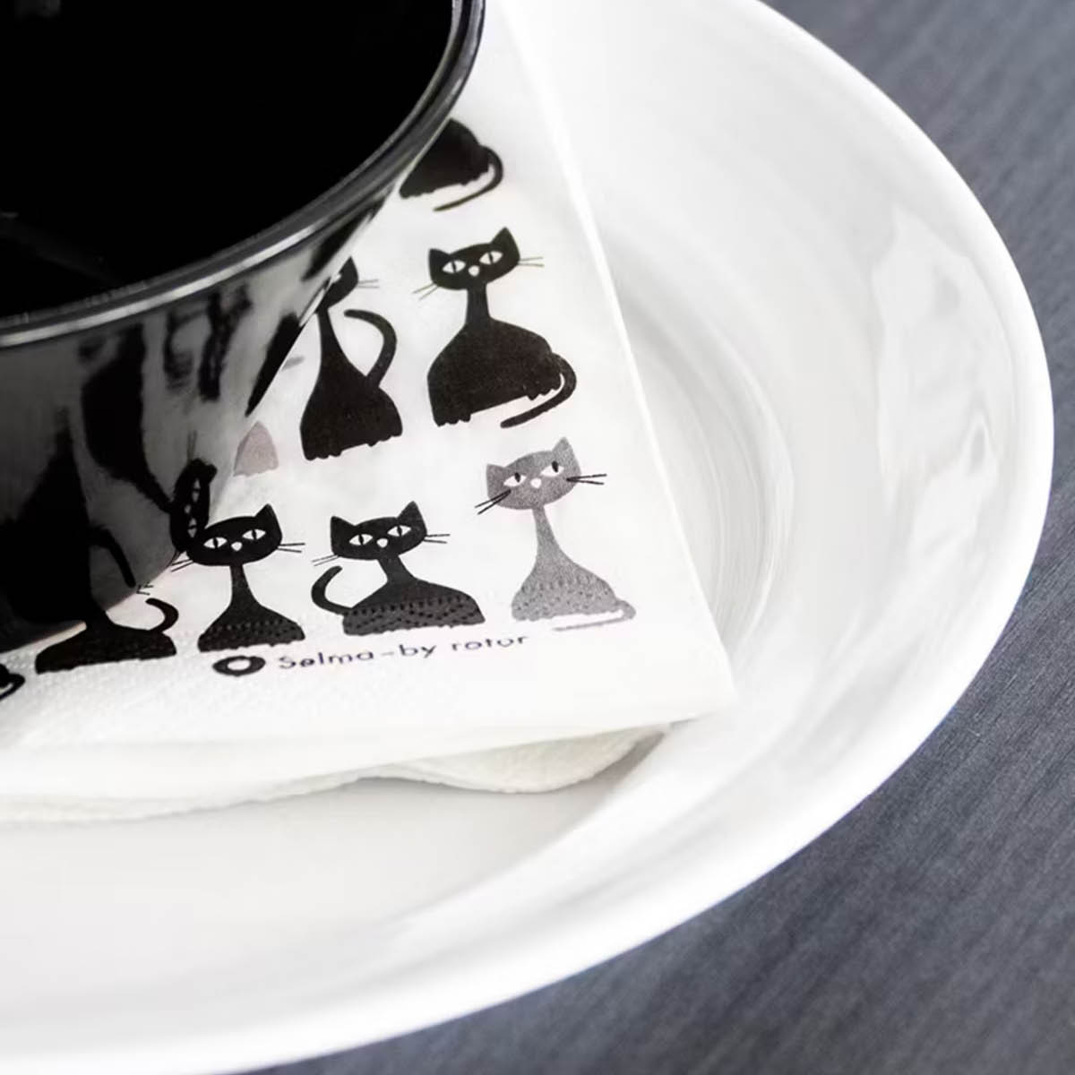 Rotor Design Selma servetter 33x33 cm 2x20-pack vit/svart