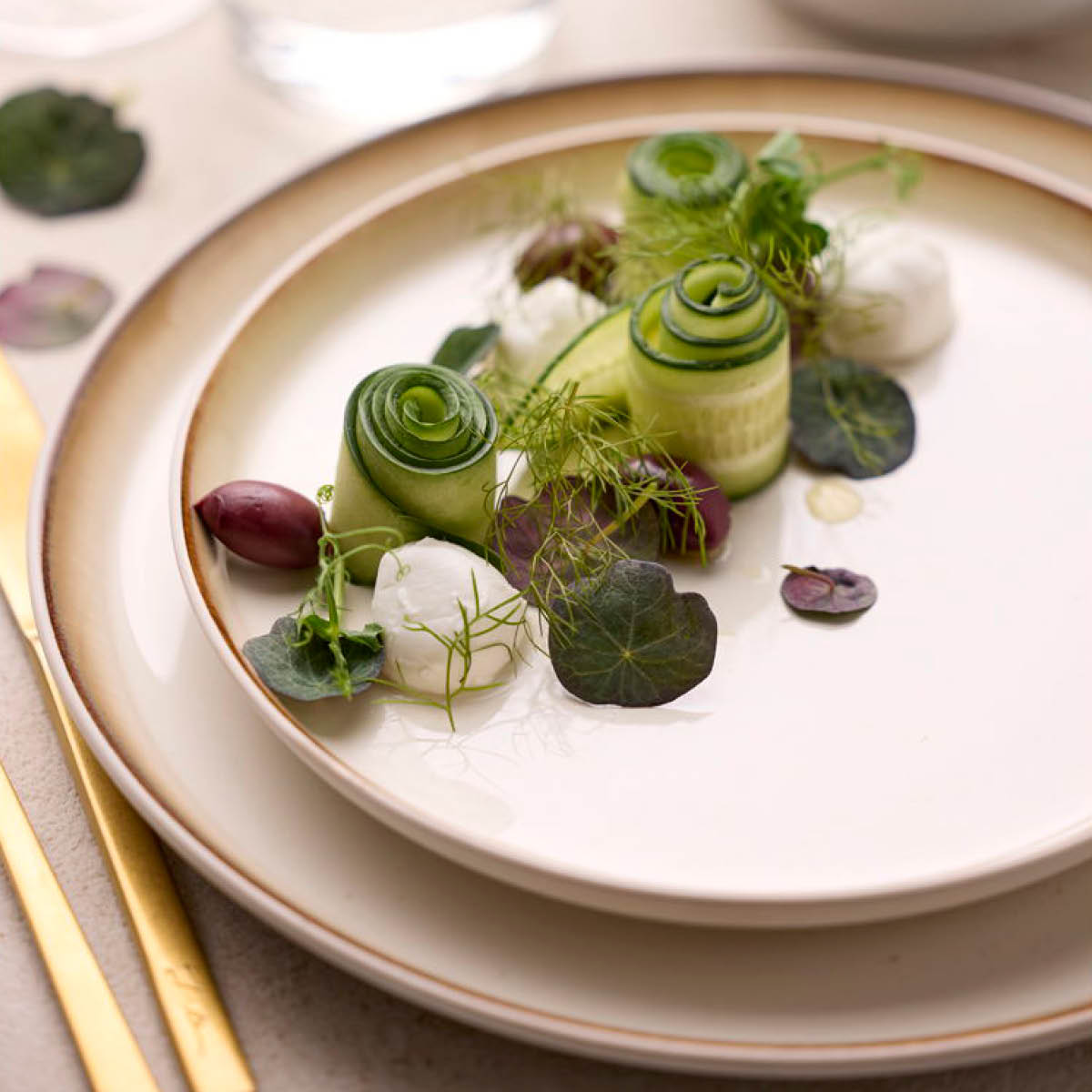 Bitz Gastro tallrik 27 cm vit/gräddvit