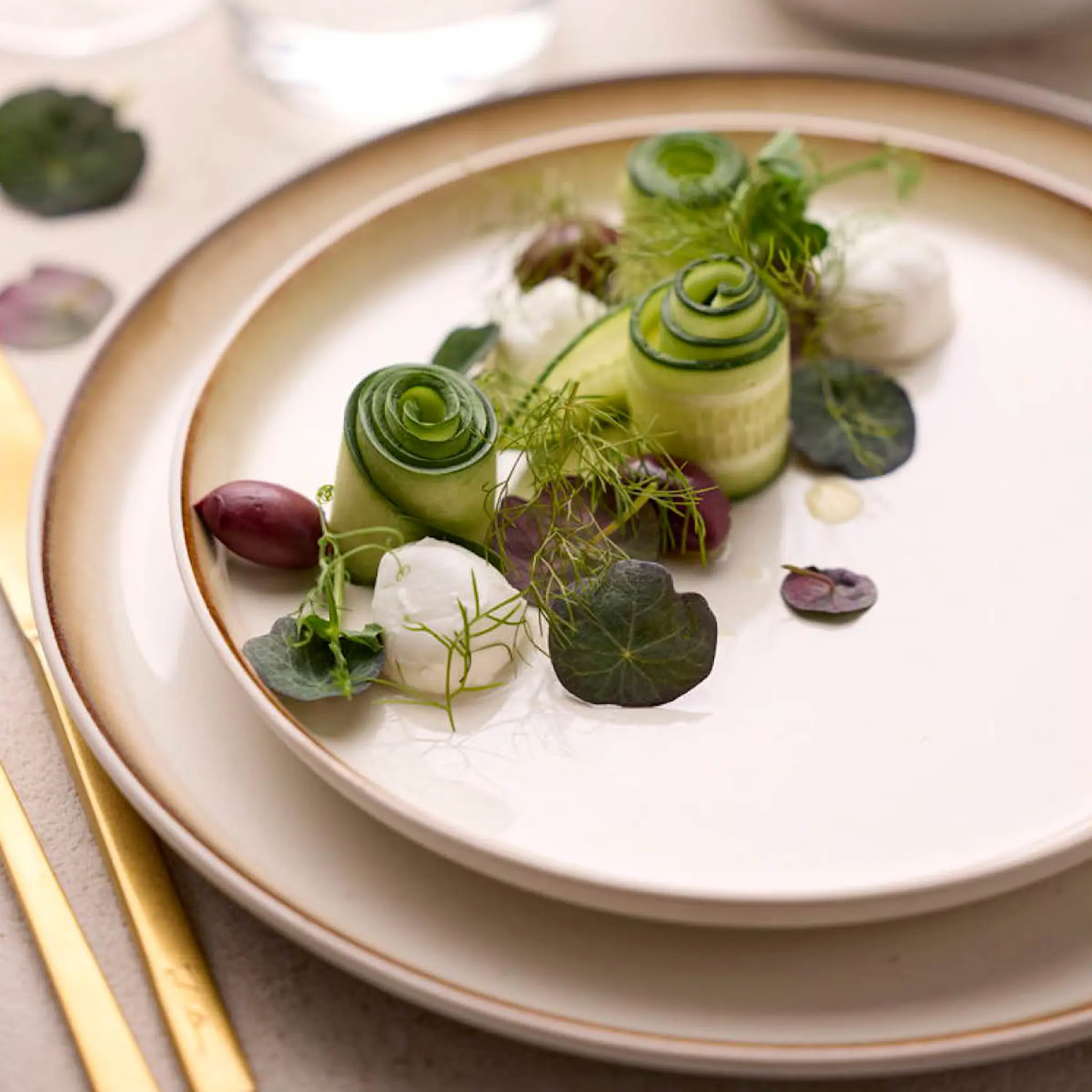 Bitz Gastro tallrik 27 cm vit/gräddvit