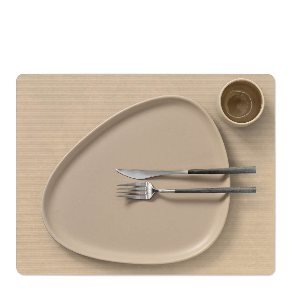 LIND DNA Square Corduroy spisebrikke 35x45 cm sand