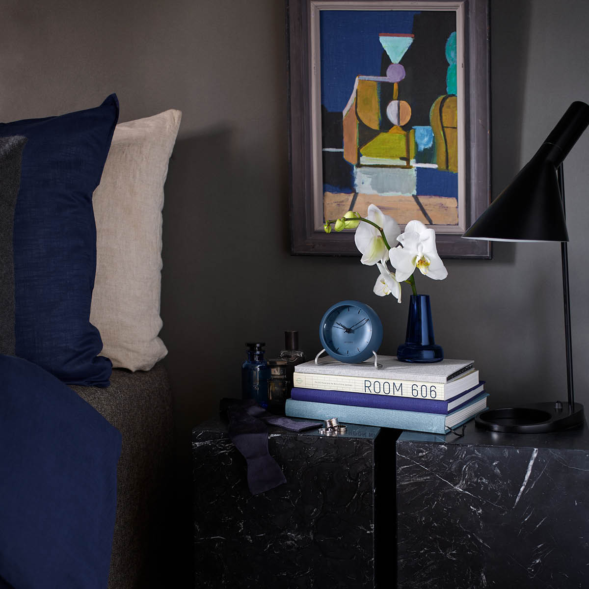 Arne Jacobsen City Hall Pöytäkello 11 cm Sininen