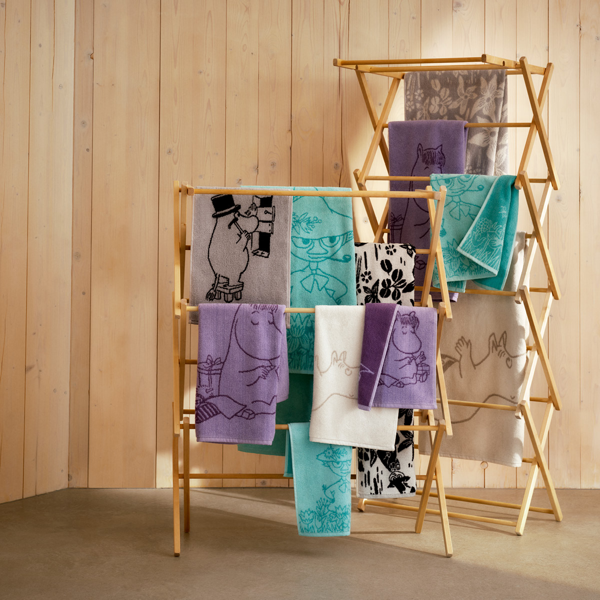 Moomin Arabia Muumi Kylpypyyhe Niiskuneiti 70x140 cm Liila