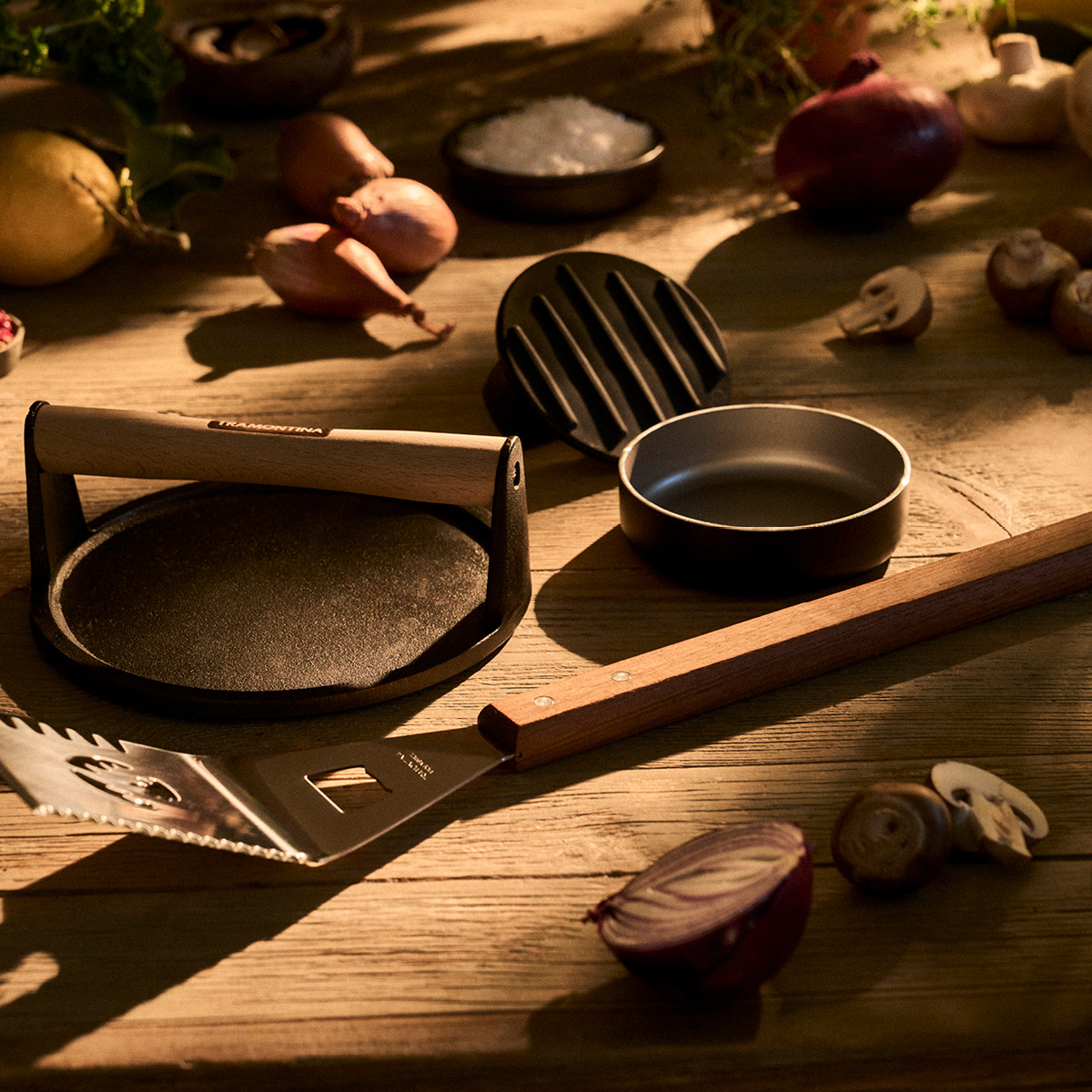 Tramontina BBQ by Hellstrøm hamburgerpress 10,5 cm svart