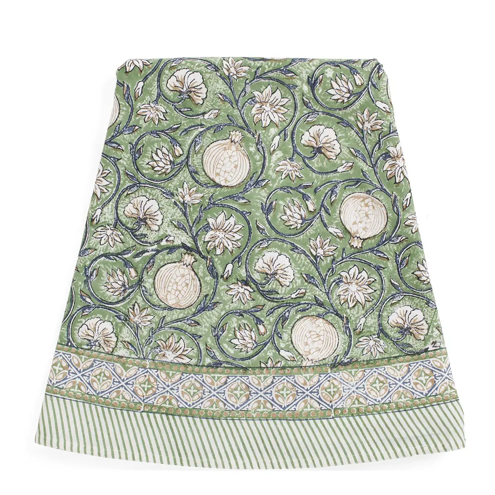 Tangier Pomegranate Pöytäliina Ø160 cm Green