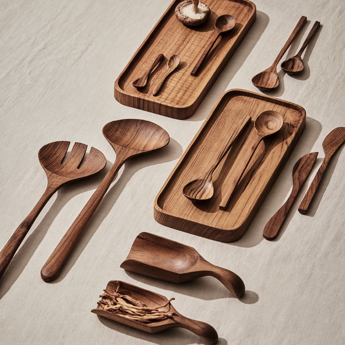 Tell Me More Teak Tarjotin 27,5x12,5x1,5 cm