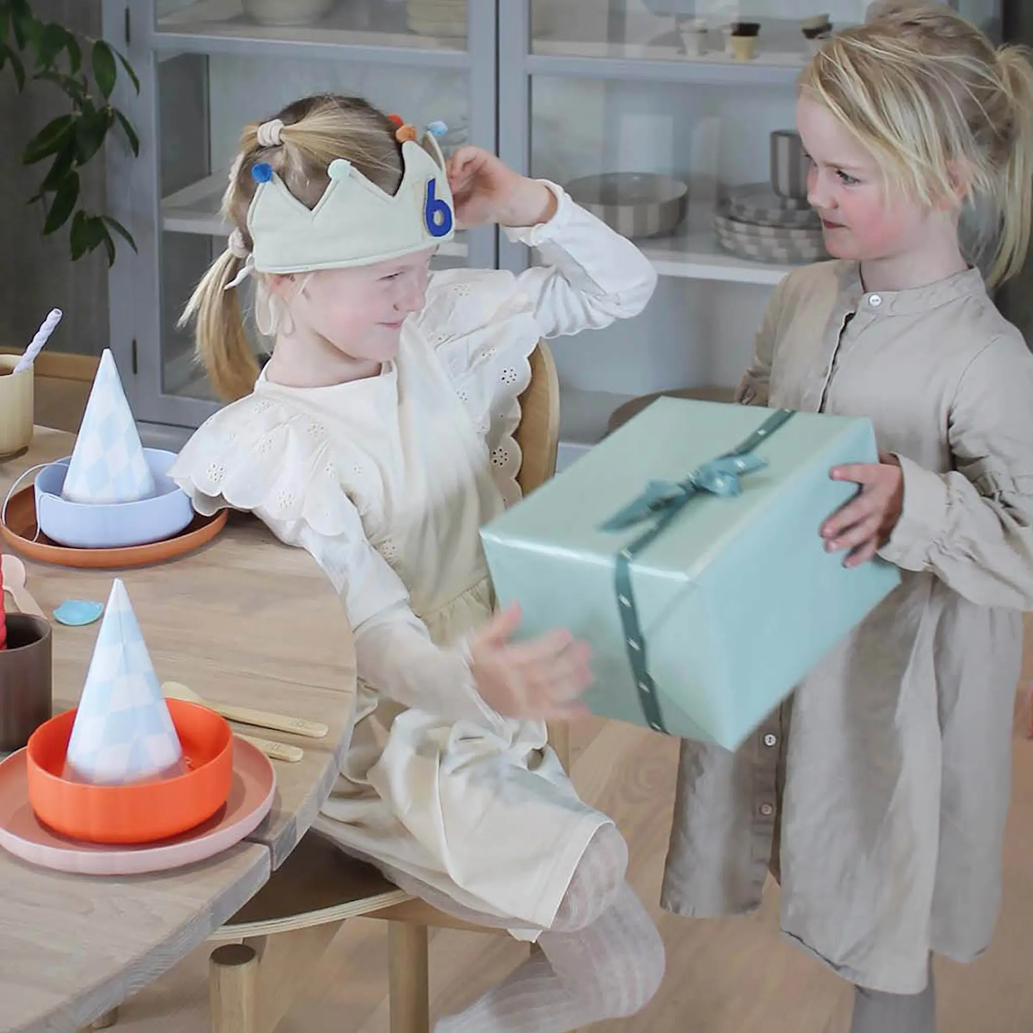 OYOY Magic födelsedagskrona 34x9 cm Multi