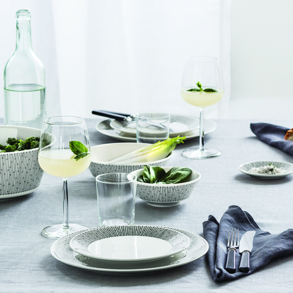 Arabia Mainio Sarastus ovnsform 0,7L hvit