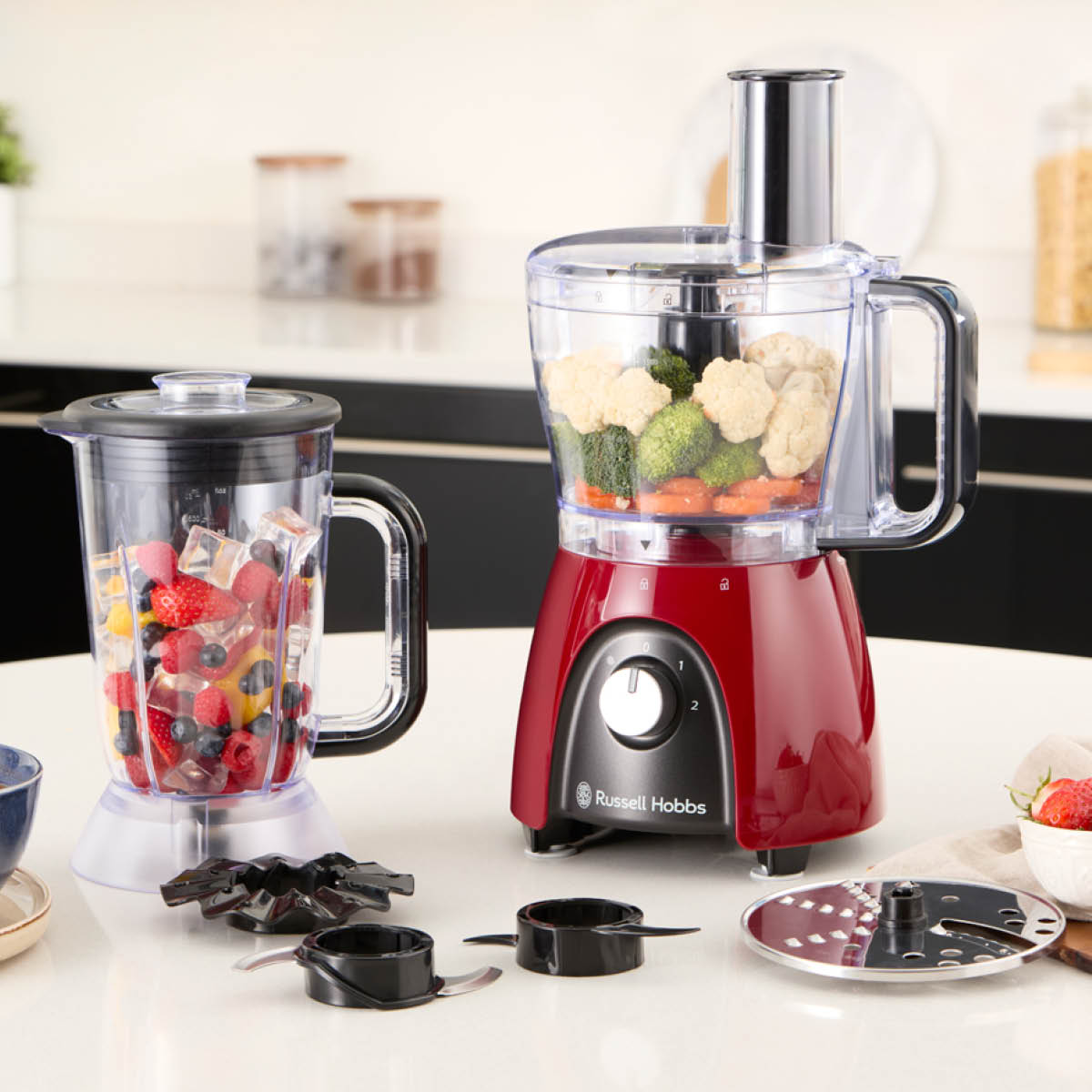 RUSSELL HOBBS Desire matberedare 27110-56 2,3 L 600W röd/svart