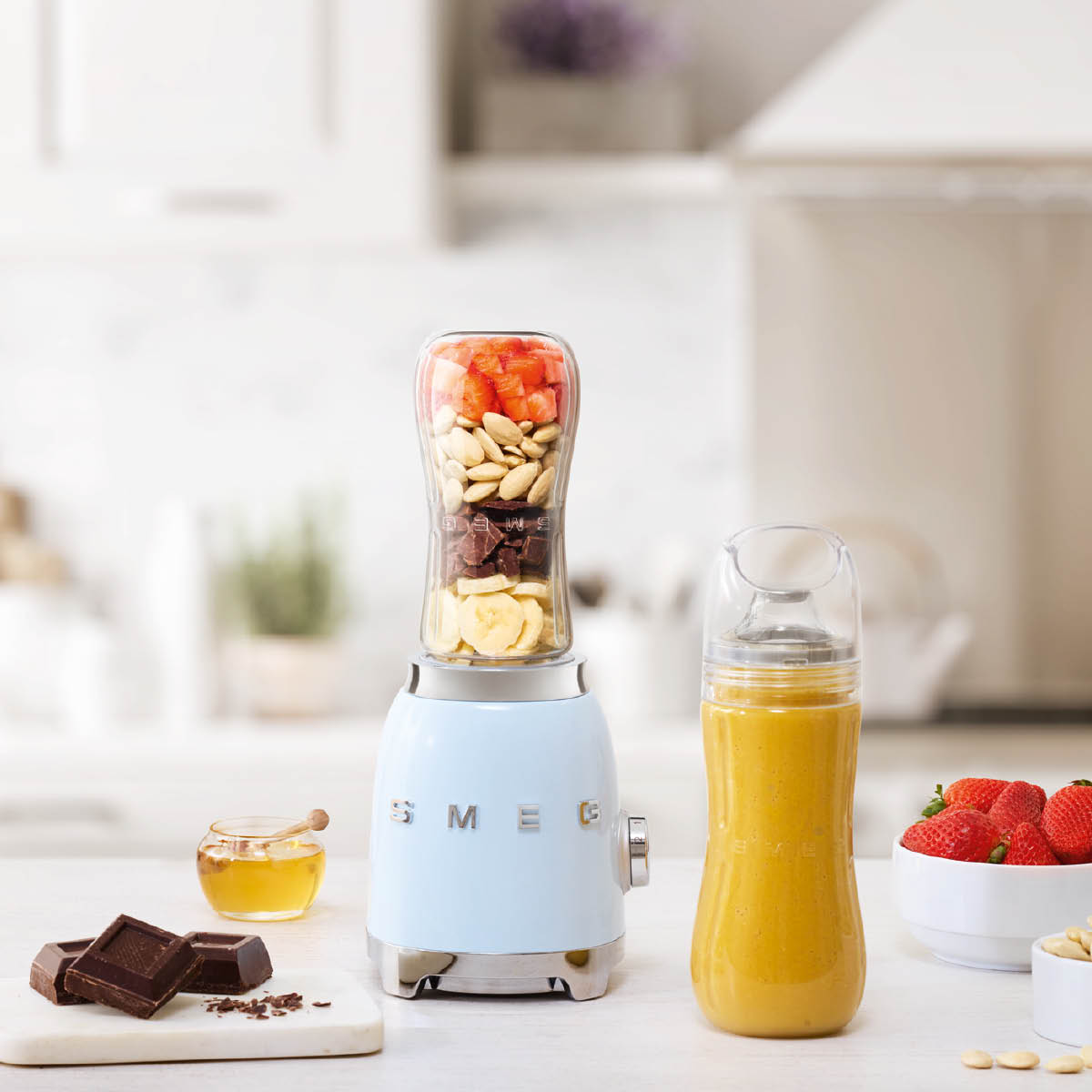 Smeg Personal blender PBF01 0,6L pastellblå