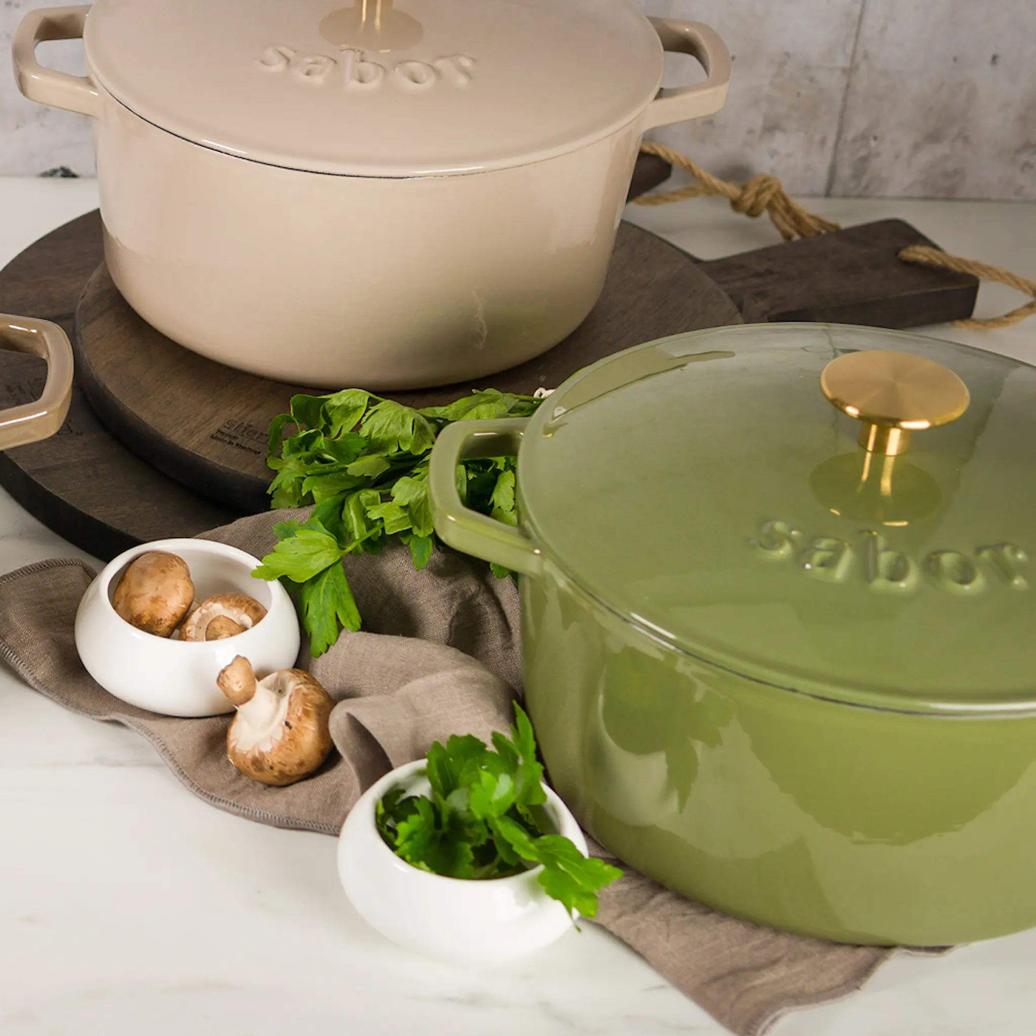 Sabor Gjutjärnsgryta 4,4 L forever olive