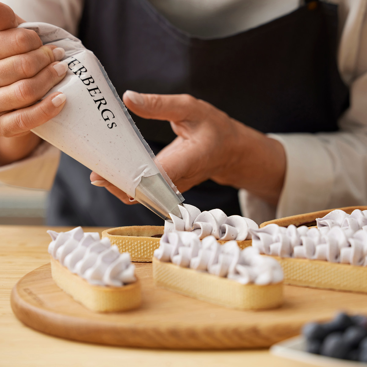 Blomsterberg Tertering oval 13x4,5 cm stål