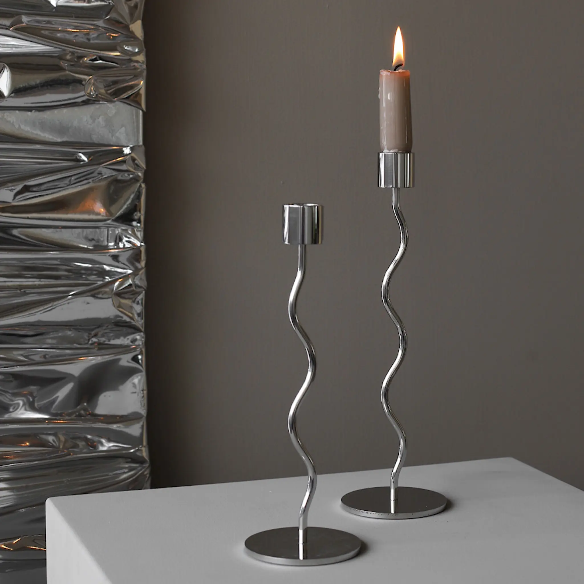 Cooee Curved Ljusstake 23 cm Silver