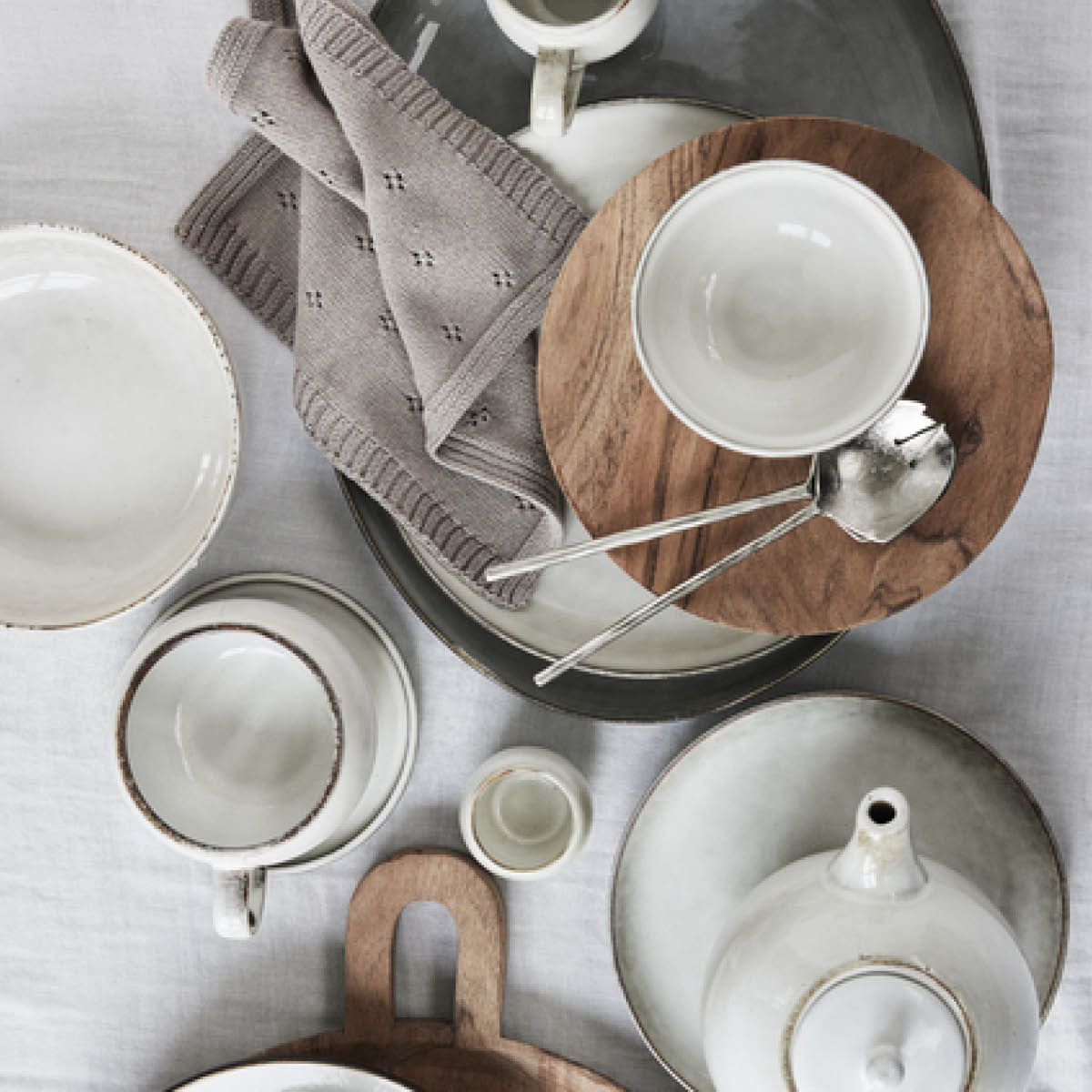 Lene Bjerre Caia disktrasa 28x28 cm taupe