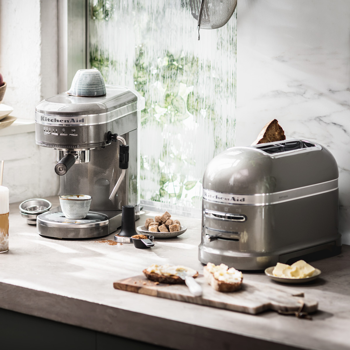 KitchenAid Artisan brødrister 5KMT2204EMS medallion silver