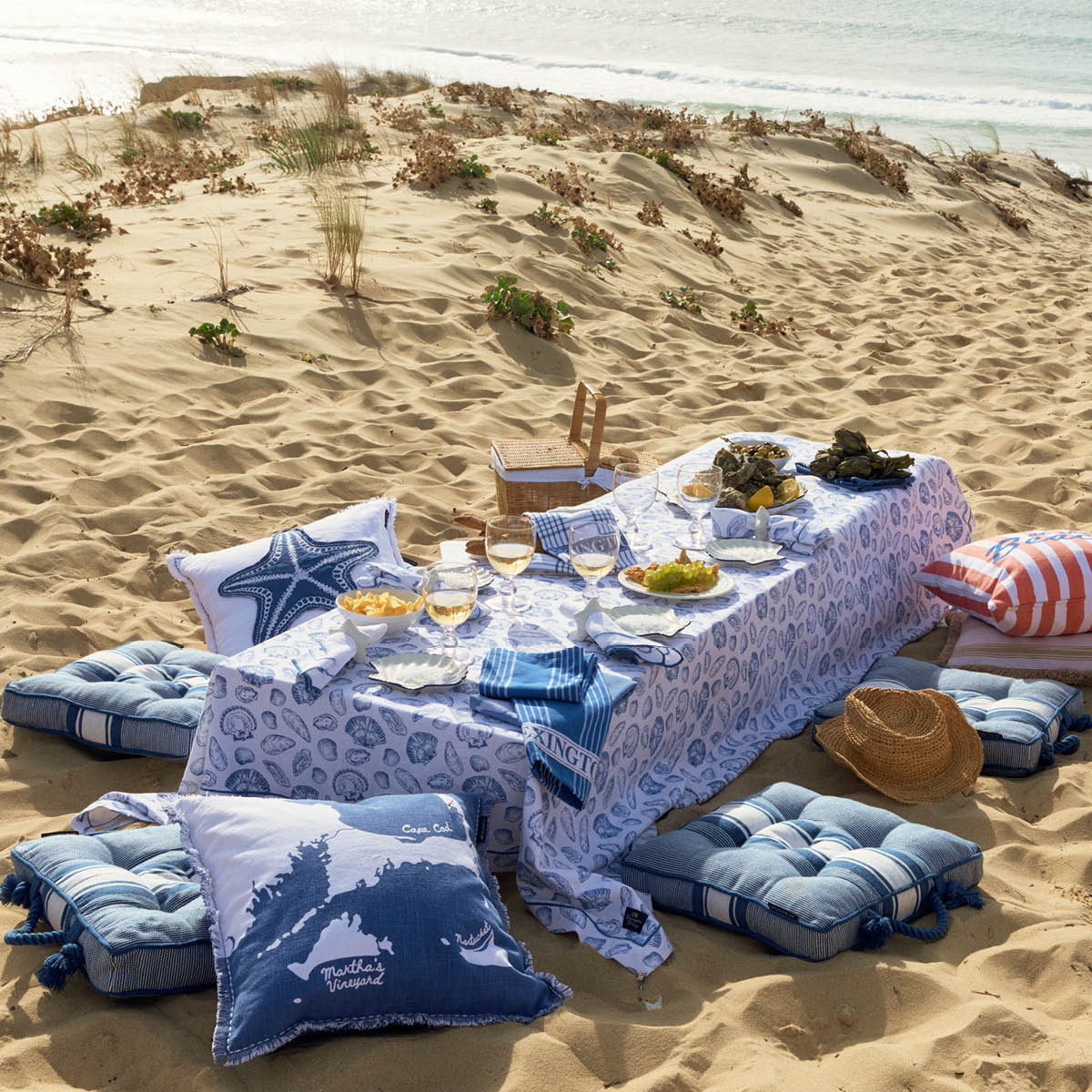 Lexington Pöytäliina 150x250 cm Valkoinen/Sininen