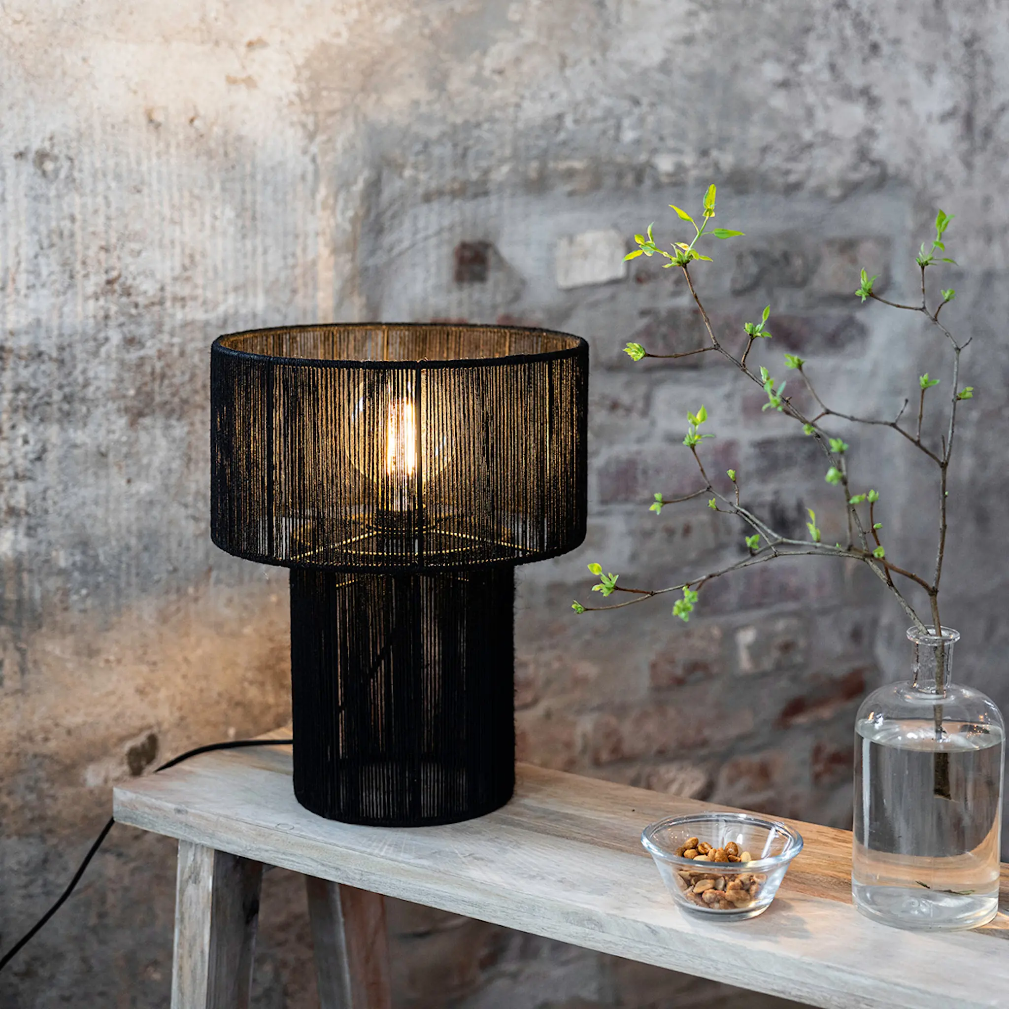 Markslöjd Soga bordslampa 30 cm svart
