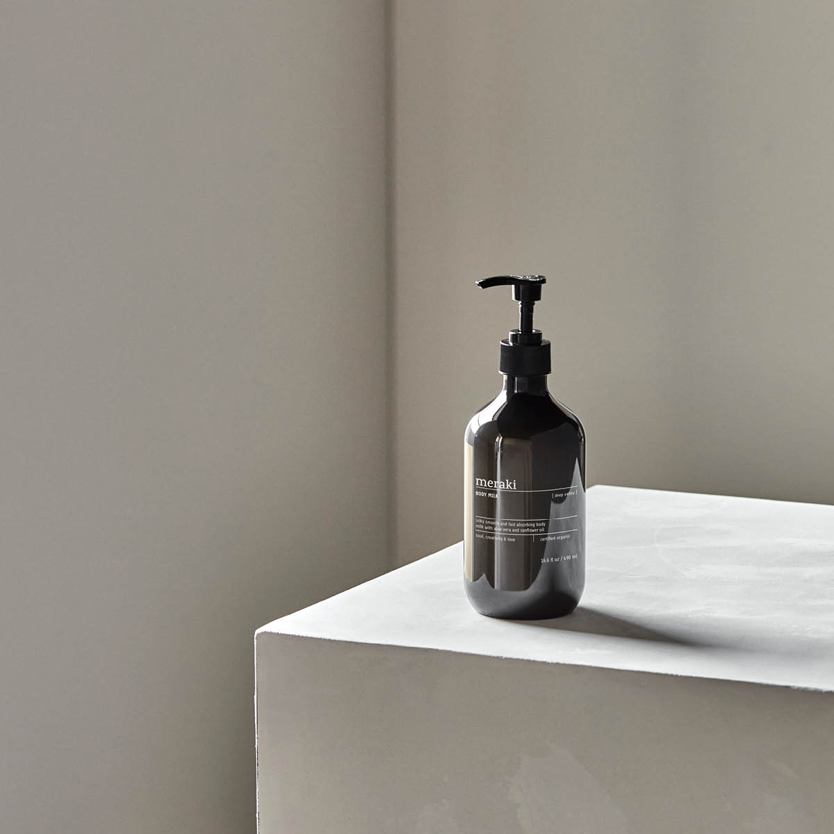 Meraki Body milk fuktighetskrem 490 ml deep valley