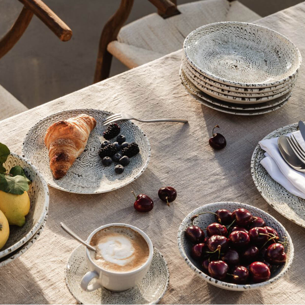 Thomas Sandora Syvä lautanen 21 cm Light Beige