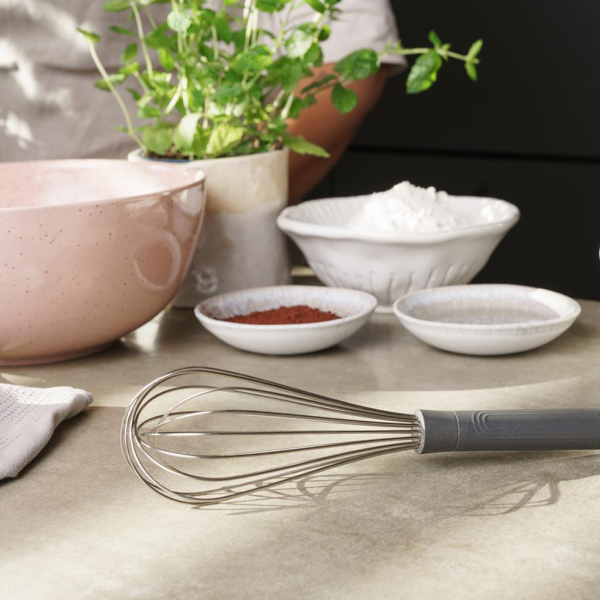 Zyliss Ballongvisp L 30 cm Grå