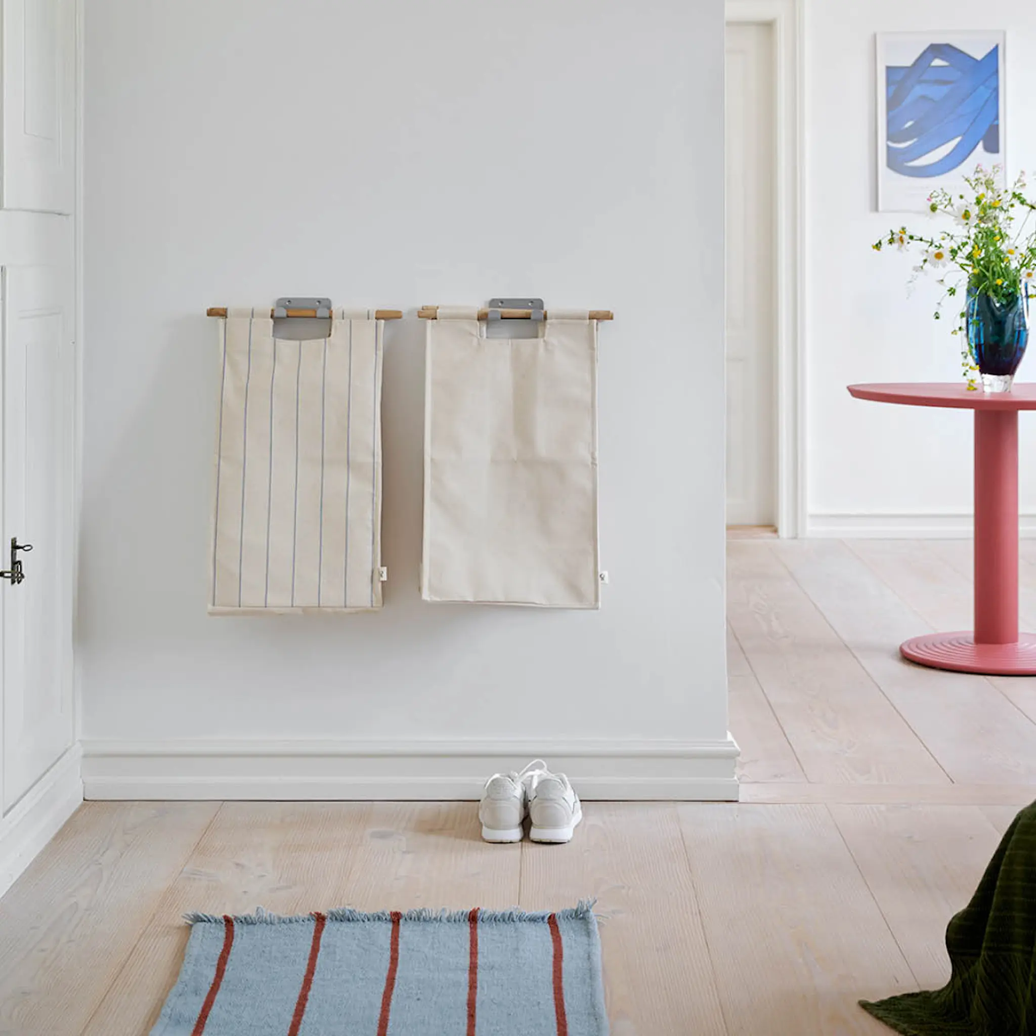 ReCollector BagUp väggmonterad förvaringspåse 24,5x35x57 cm Cobolt Blue