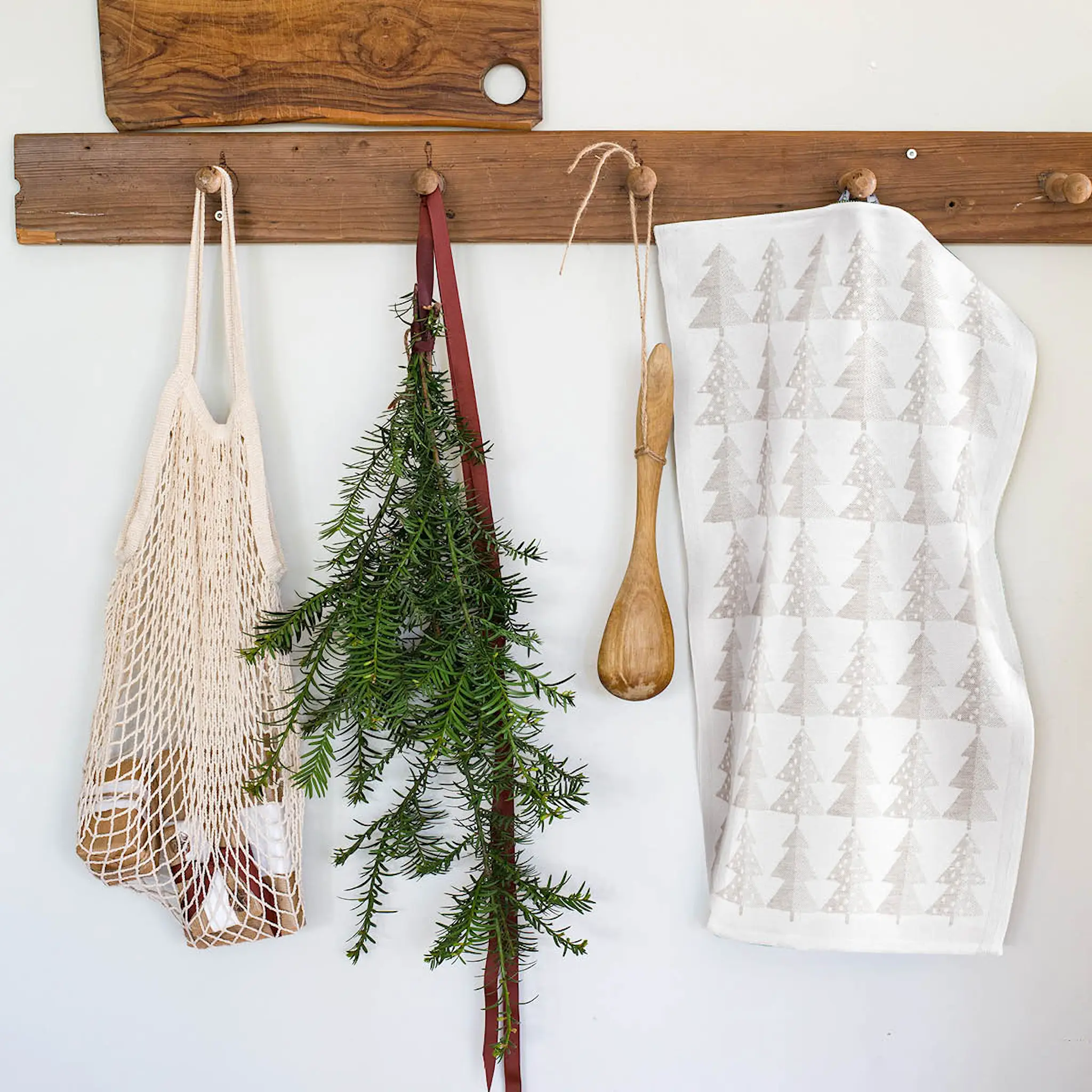 Ekelund Granar kökshandduk 35x50 cm oblekt