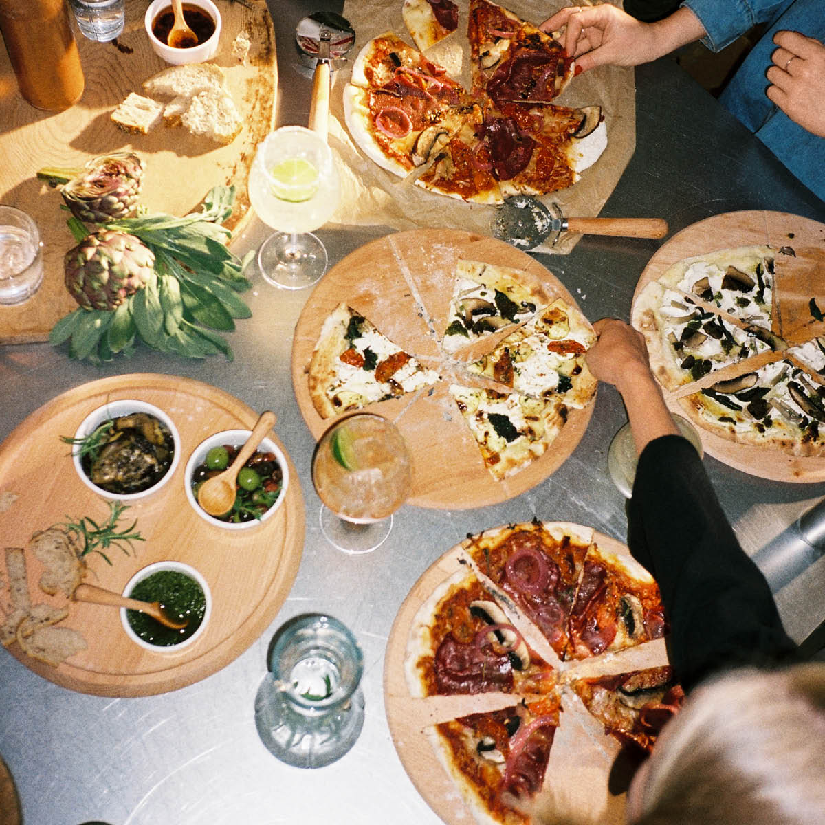 Rosendahl Grand Cru pizzalauta 35 cm leikkurilla