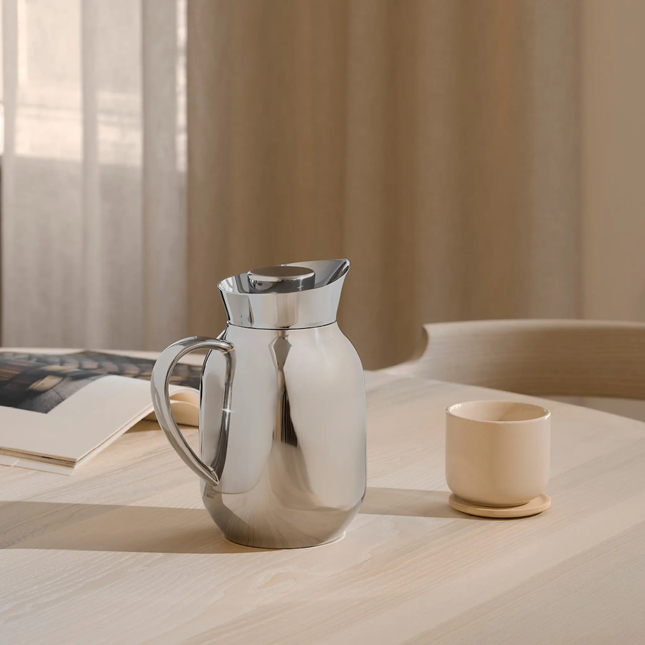 Stelton Amphora termoskanna 1,2 L stål