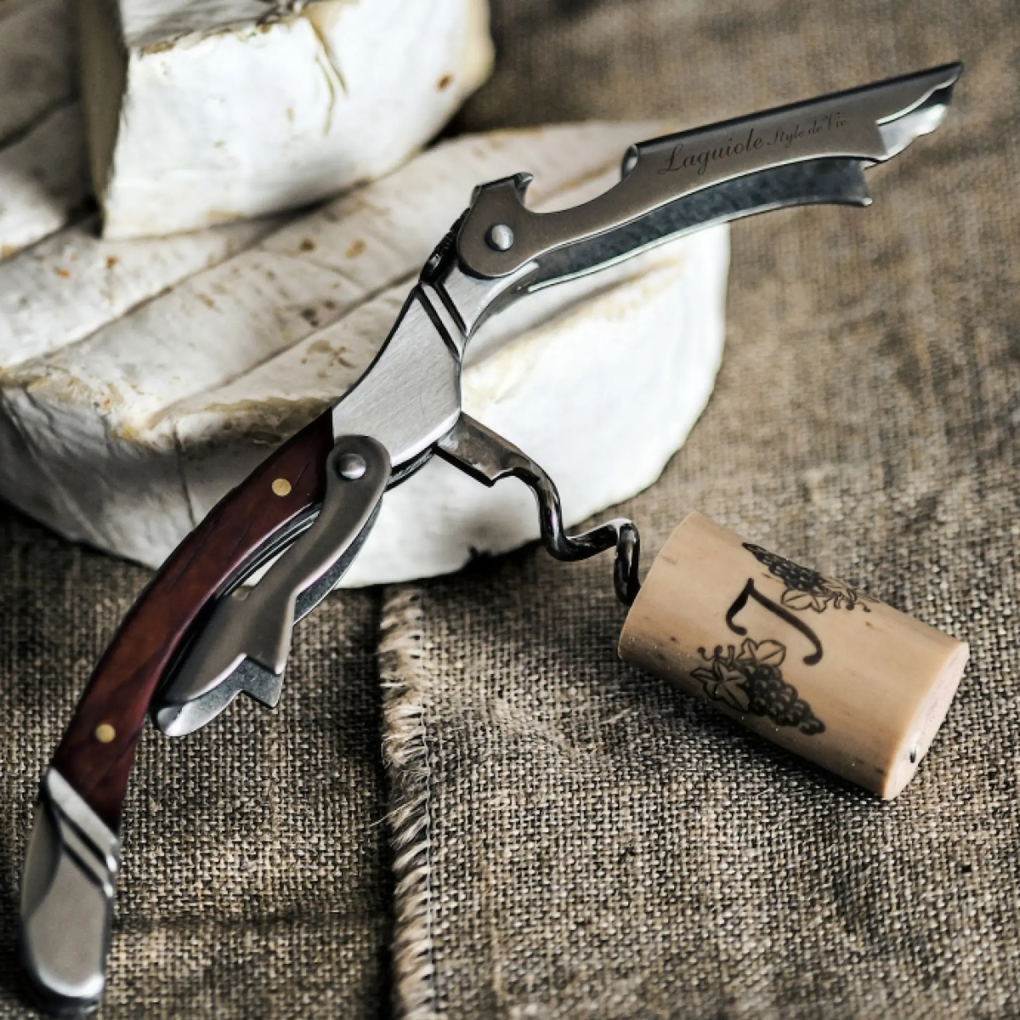 Laguiole Style de Vie Korkskruv Rosenträ