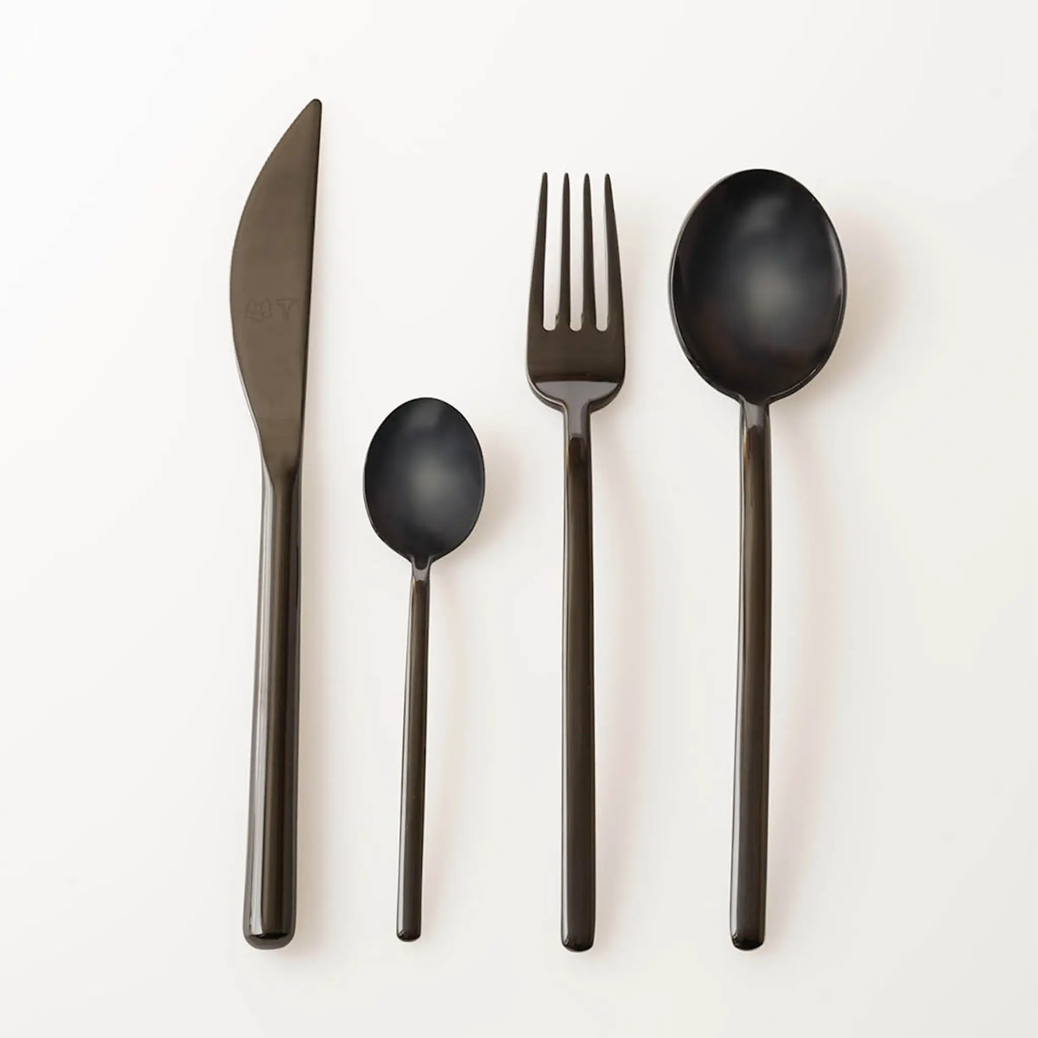 Vargen & Thor BINO bestickset 16 delar svart