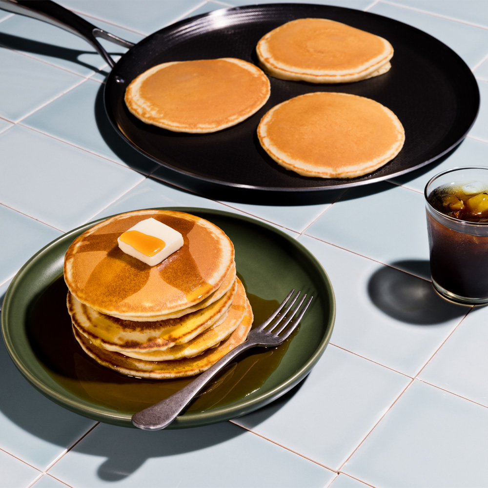 Hexclad Hybrid pannekakepanne 30 cm sølv/svart