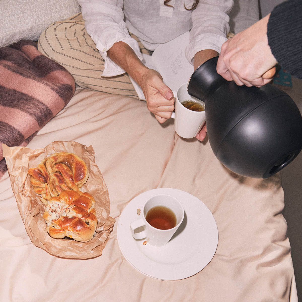 Rosendahl Stay Warm termoskanna rund 1,0 L svart